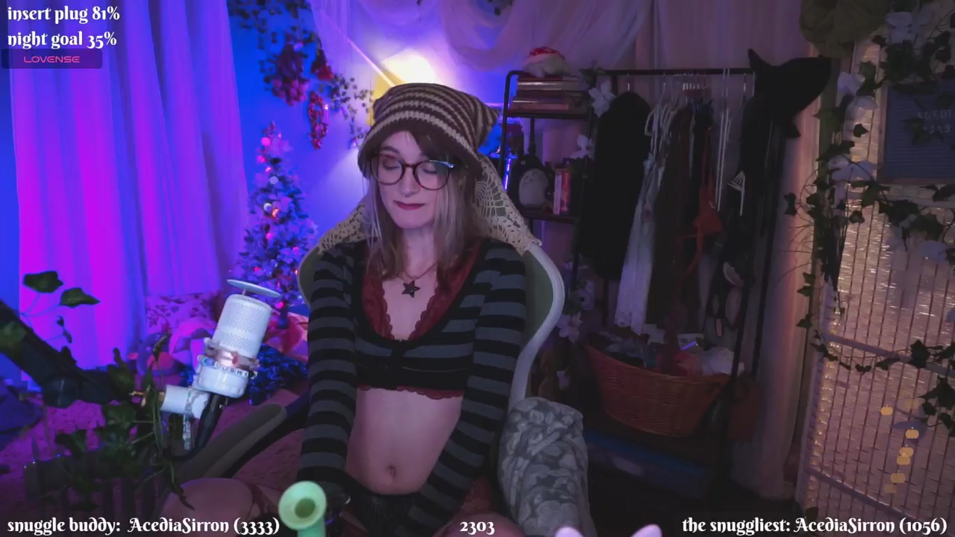 Gallery image thumbnail from XyliaFae's myfreecams stream on, 11/23/2024, 07:37 image 2 of 20