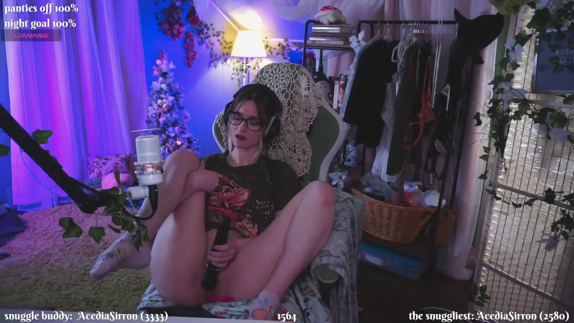 Gallery image thumbnail from XyliaFae's myfreecams stream on, 11/24/2024, 07:21 image 19 of 20