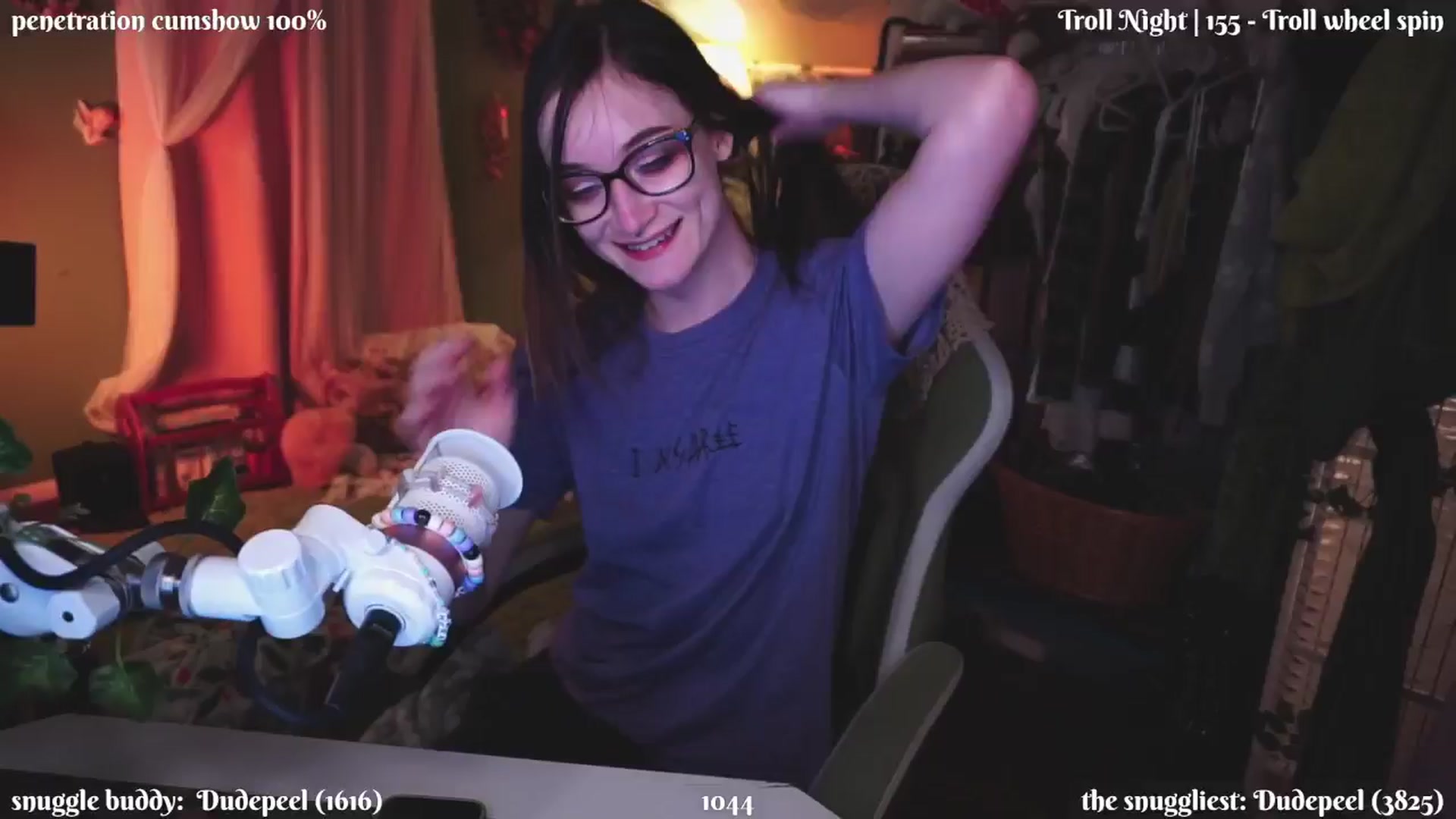 Gallery image thumbnail from XyliaFae's myfreecams stream on, 01/18/2025, 07:06 image 17 of 20