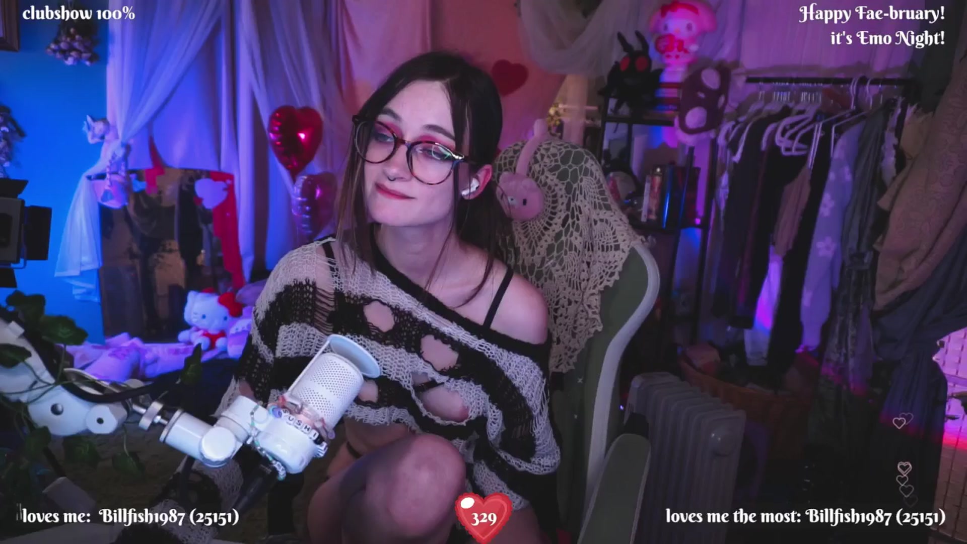 Gallery image thumbnail from XyliaFae's myfreecams stream on, 03/01/2025, 05:06 image 19 of 20