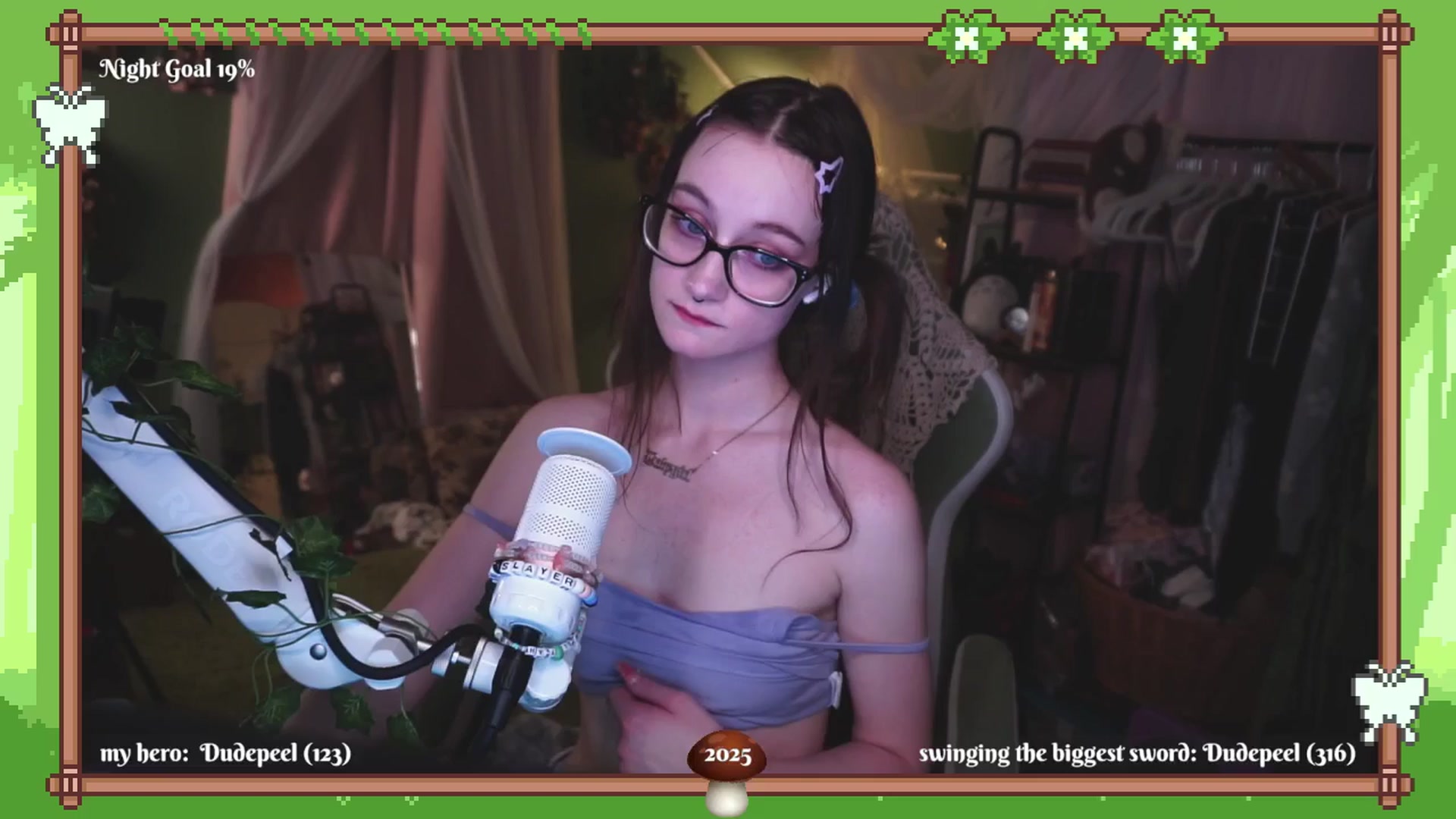 Gallery image thumbnail from XyliaFae's myfreecams stream on, 03/15/2025, 05:02 image 6 of 20