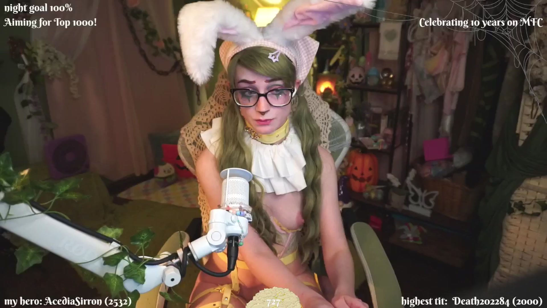 Gallery image thumbnail from XyliaFae's myfreecams stream on, 04/05/2025, 05:34 image 17 of 20