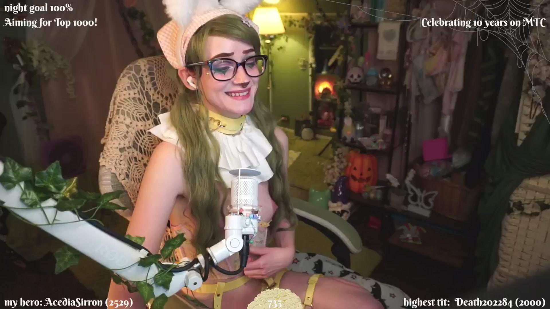 Gallery image thumbnail from XyliaFae's myfreecams stream on, 04/05/2025, 05:34 image 8 of 20