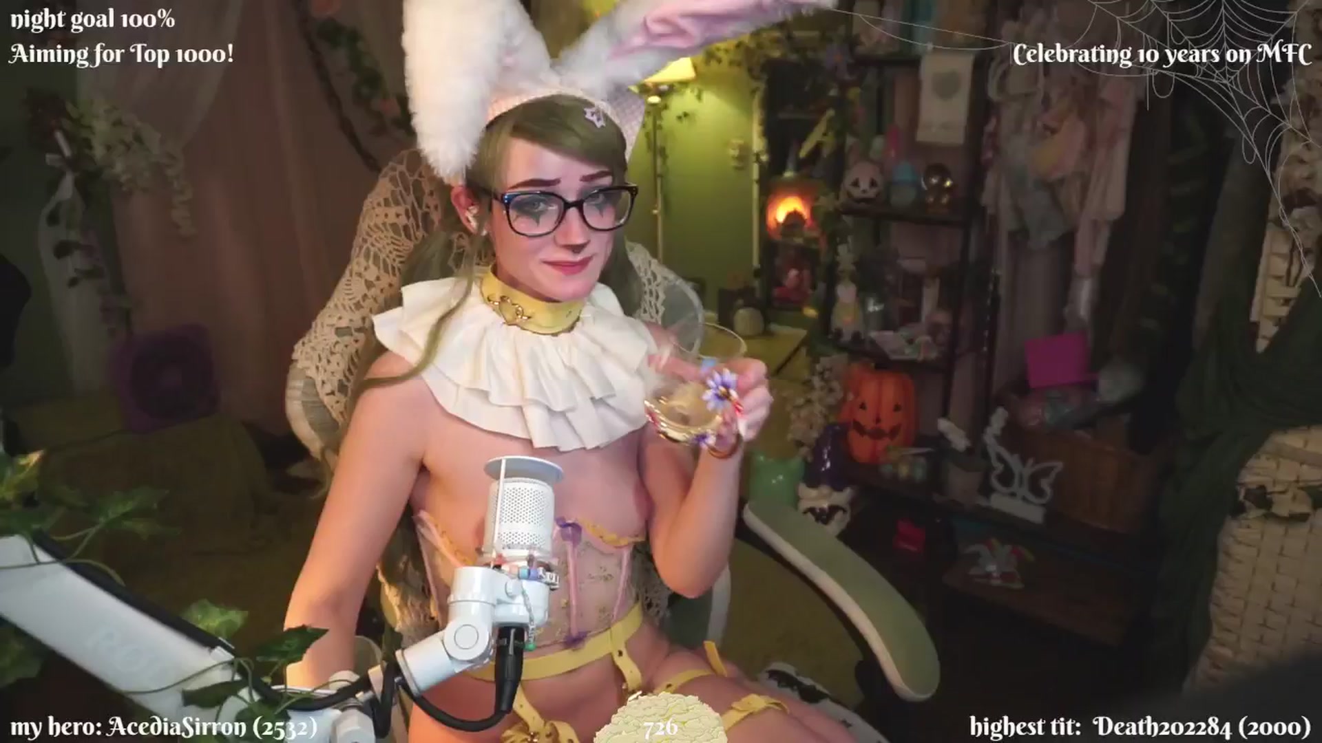 Gallery image thumbnail from XyliaFae's myfreecams stream on, 04/05/2025, 05:34 image 19 of 20
