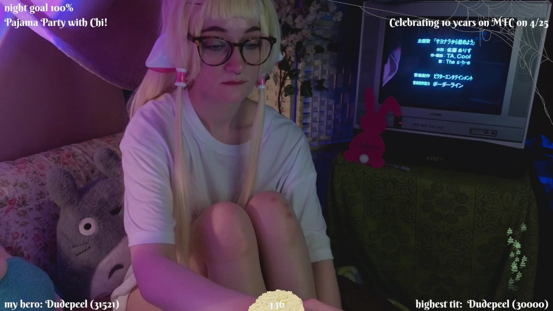 Gallery image thumbnail from XyliaFae's myfreecams stream on, 04/19/2025, 05:22 image 18 of 20