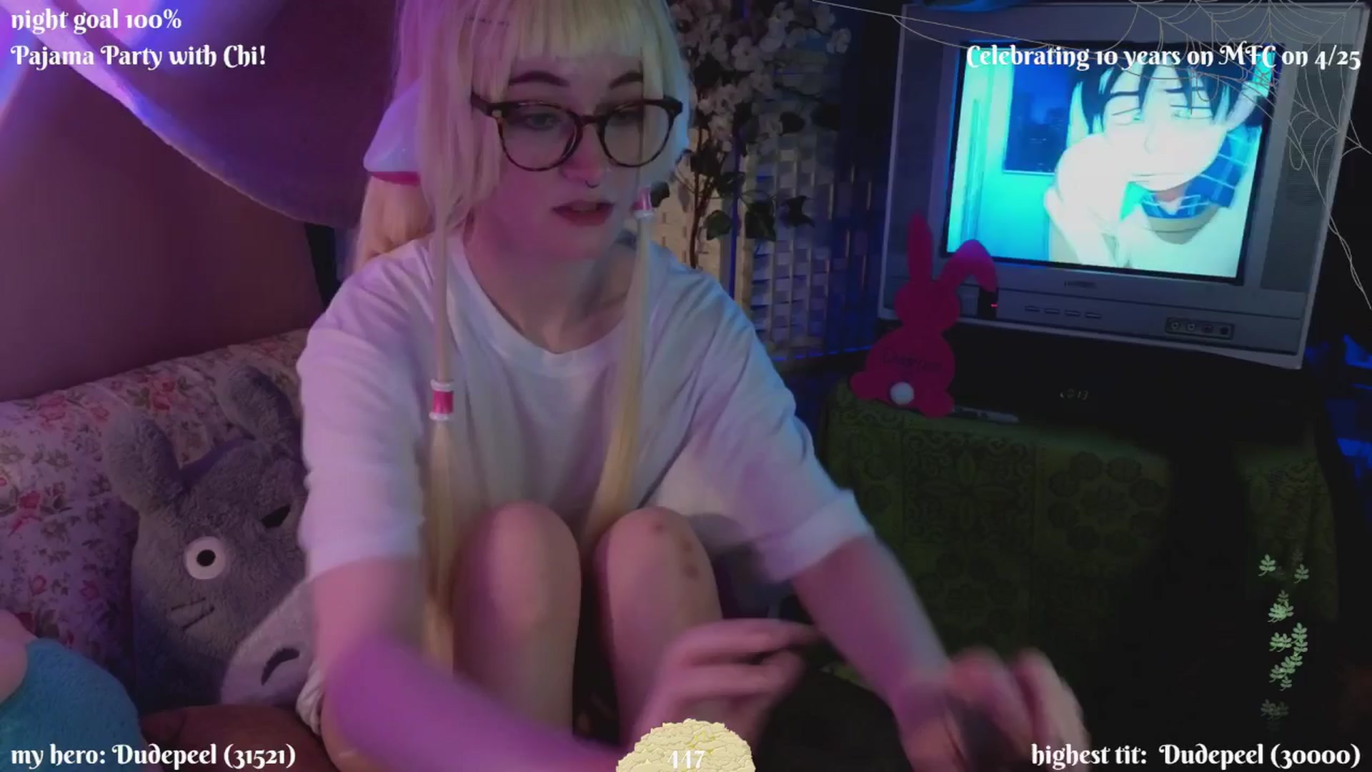 Gallery image thumbnail from XyliaFae's myfreecams stream on, 04/19/2025, 05:22 image 2 of 20