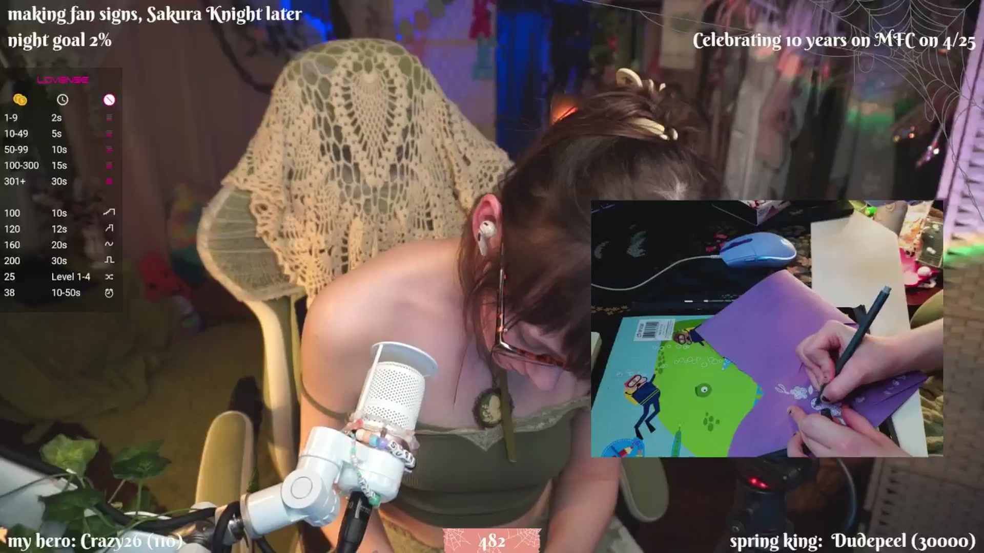 Gallery image thumbnail from XyliaFae's myfreecams stream on, 04/20/2025, 06:44 image 6 of 20