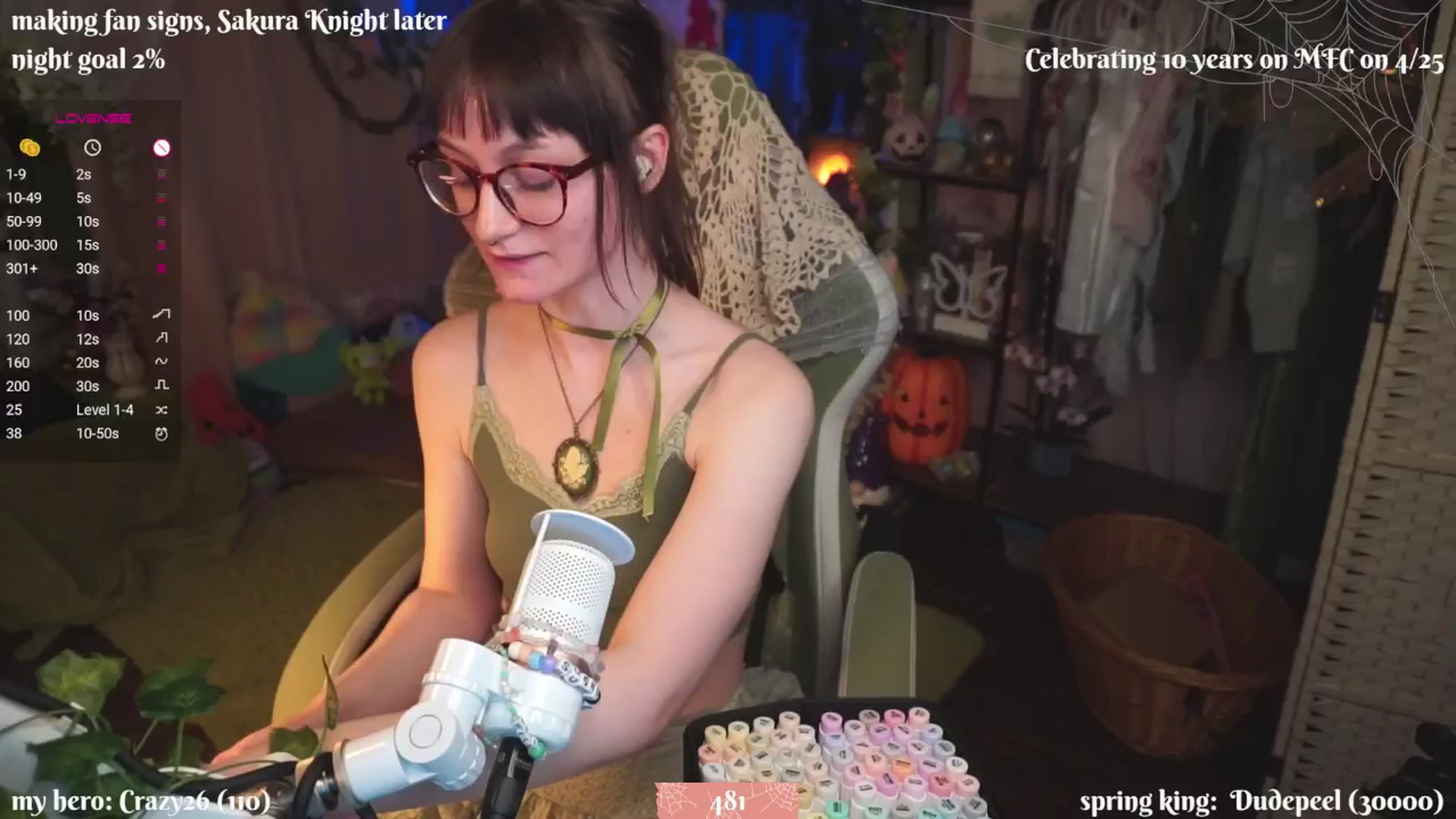 Gallery image thumbnail from XyliaFae's myfreecams stream on, 04/20/2025, 06:44 image 2 of 20