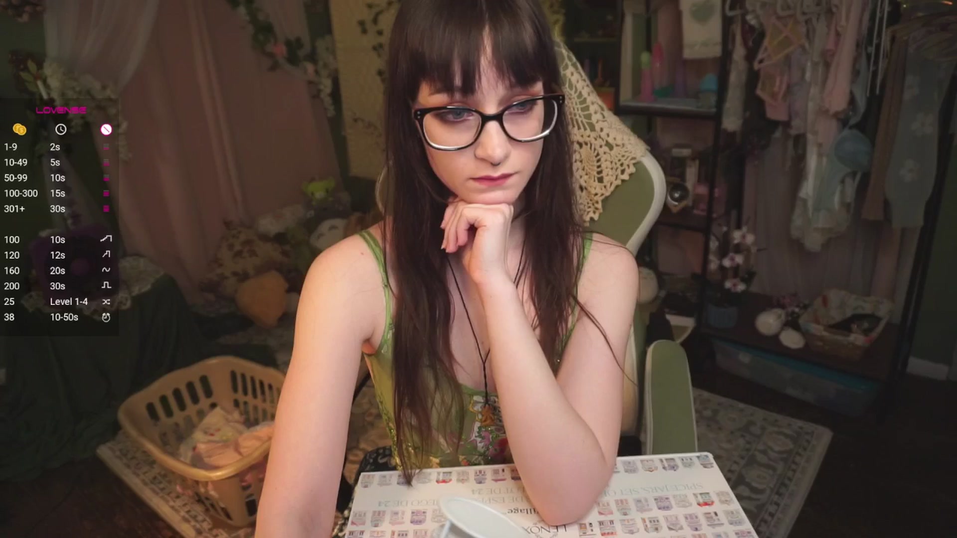 Gallery image thumbnail from XyliaFae's myfreecams stream on, 05/10/2025, 06:07 image 4 of 20