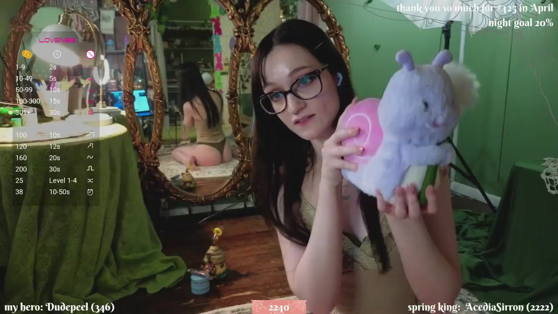 Gallery image thumbnail from XyliaFae's myfreecams stream on, 05/17/2025, 05:46 image 9 of 20