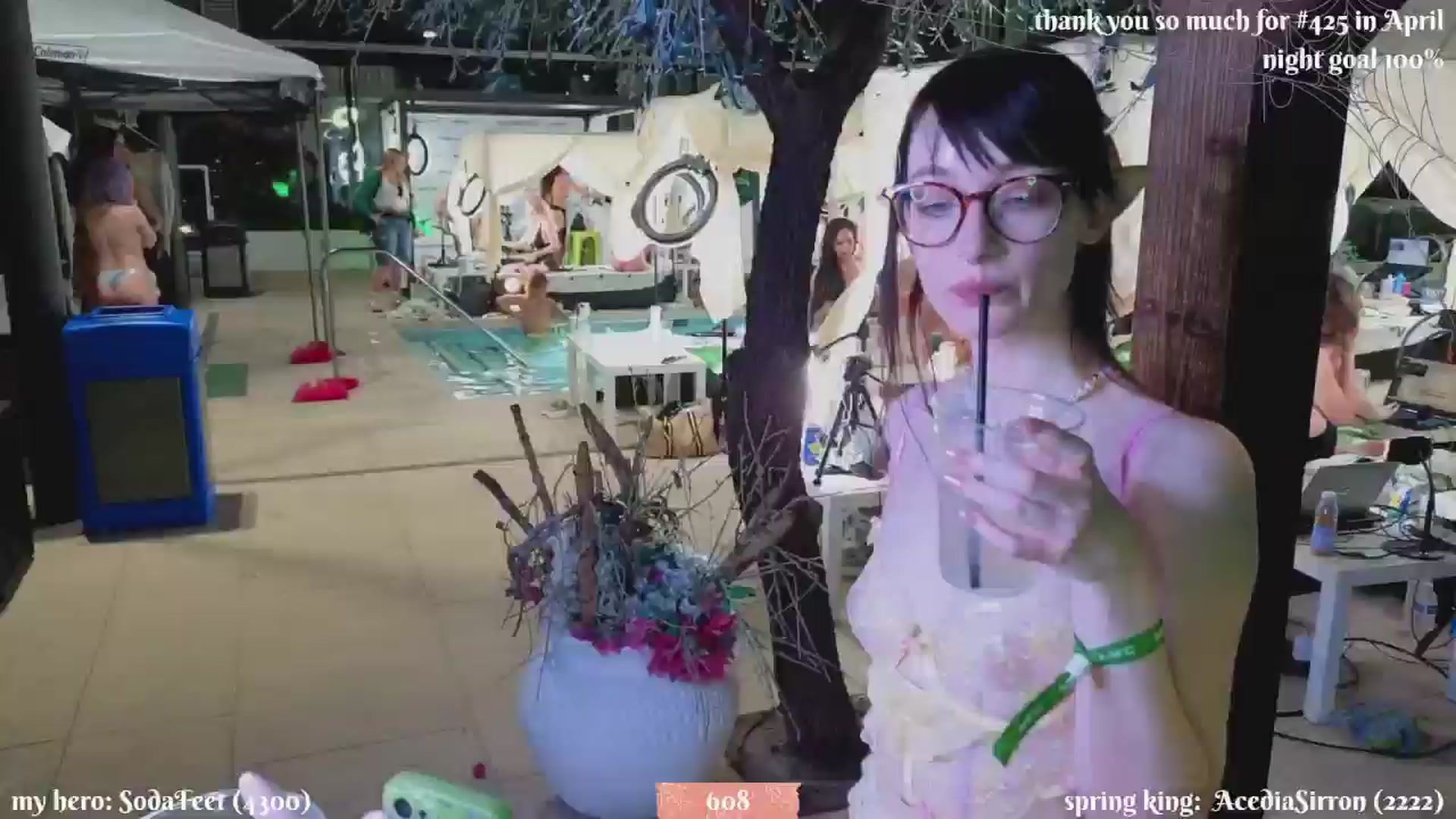 Gallery image thumbnail from XyliaFae's myfreecams stream on, 05/22/2025, 06:16 image 8 of 20