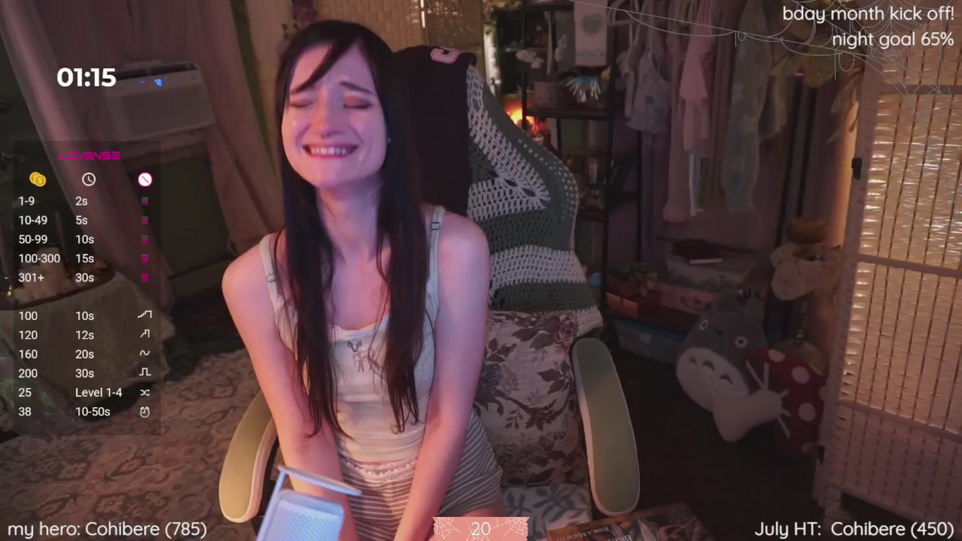 Gallery image thumbnail from XyliaFae's myfreecams stream on, 08/01/2025, 07:53 image 2 of 20