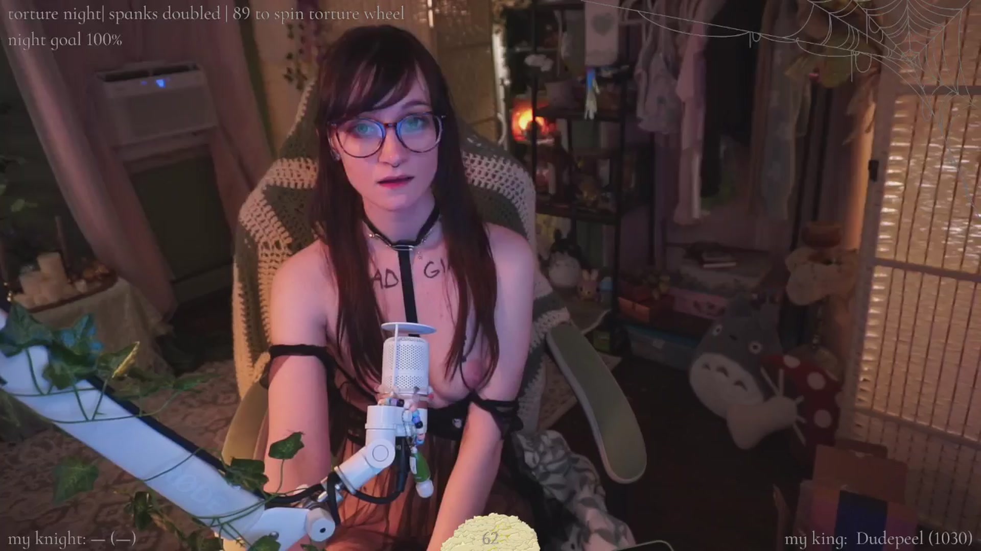 Gallery image thumbnail from XyliaFae's myfreecams stream on, 08/02/2025, 07:29 image 1 of 20