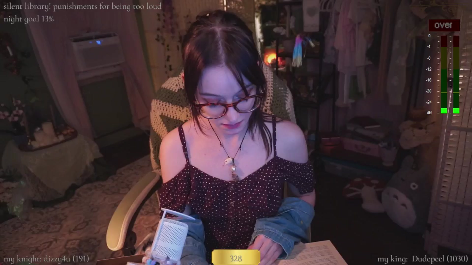 Gallery image thumbnail from XyliaFae's myfreecams stream on, 08/09/2025, 05:36 image 11 of 20