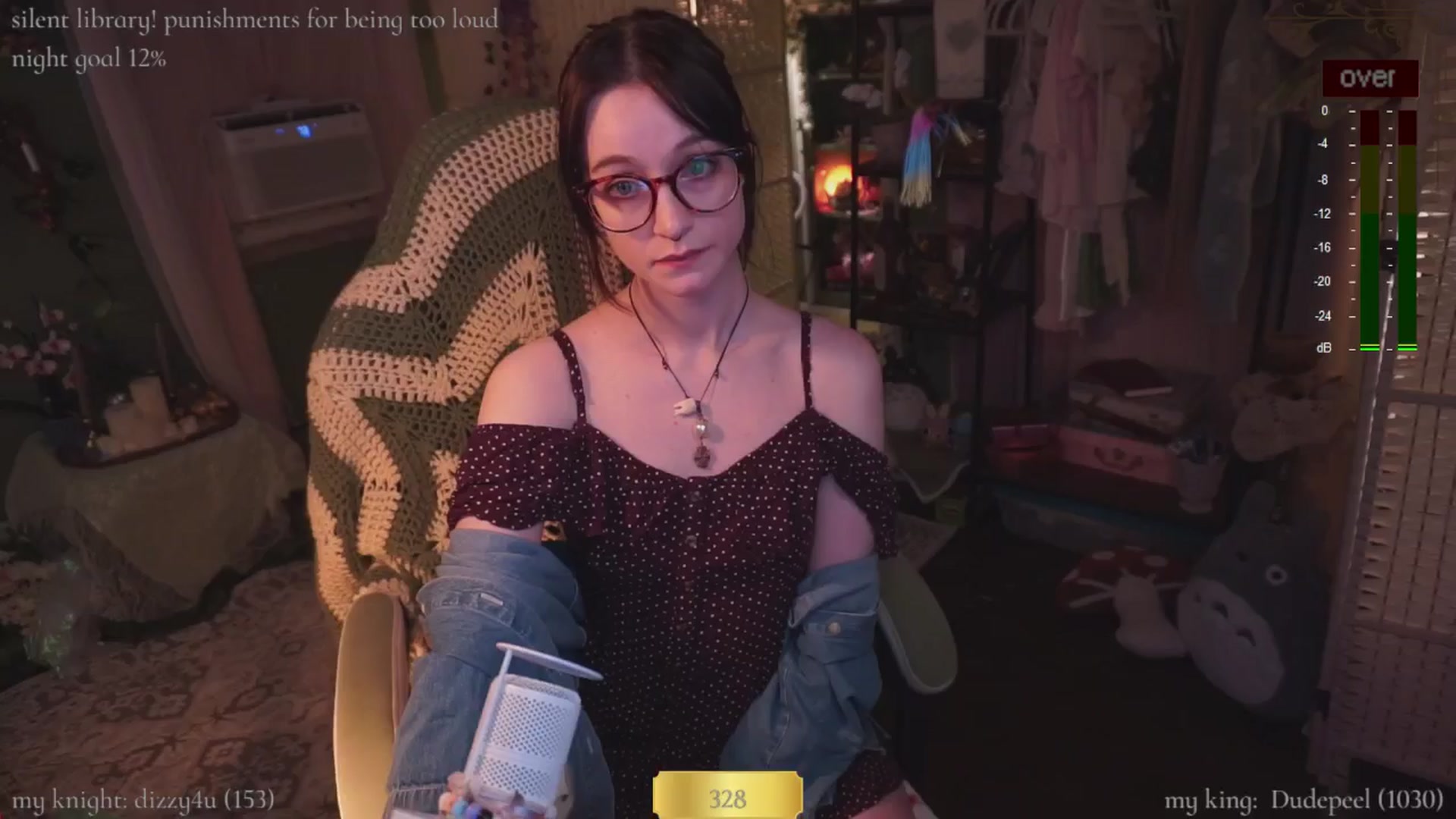 Gallery image thumbnail from XyliaFae's myfreecams stream on, 08/09/2025, 05:36 image 10 of 20