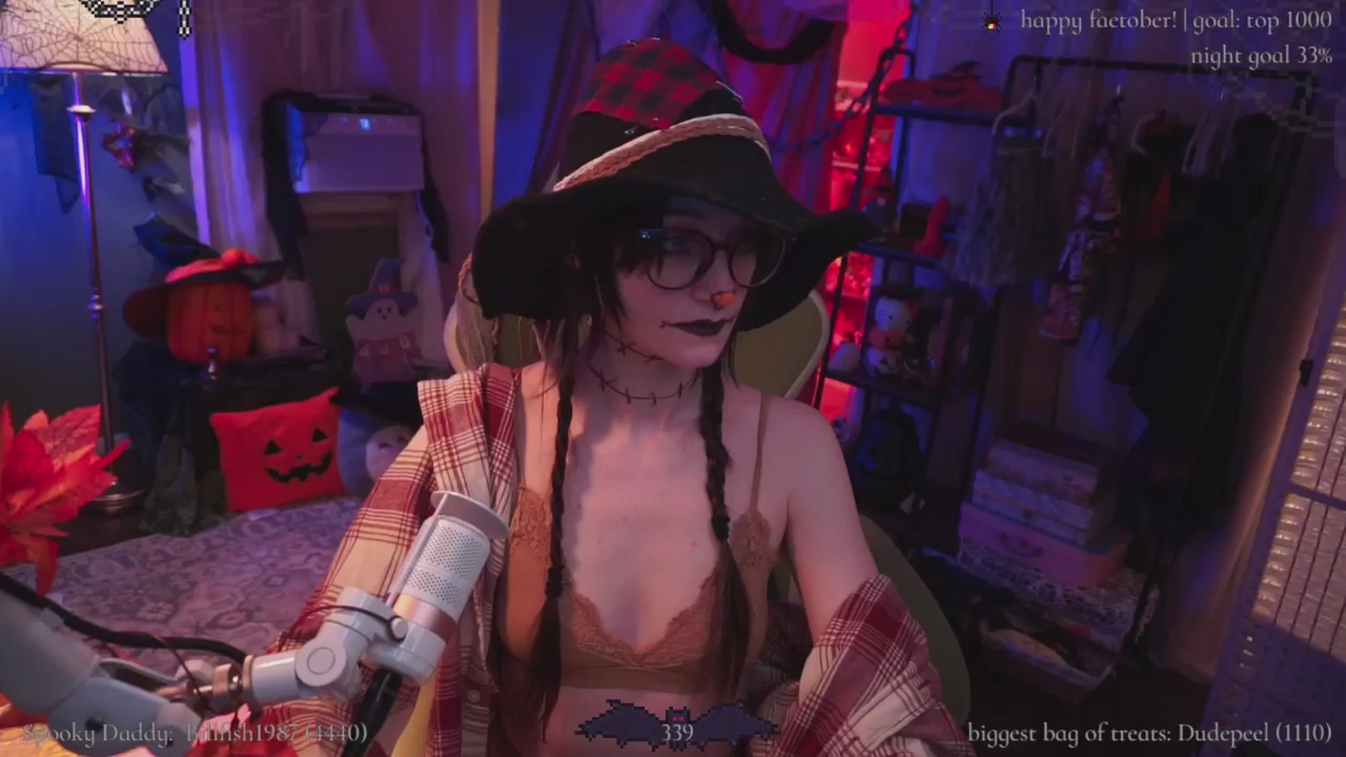 Gallery image thumbnail from XyliaFae's myfreecams stream on, 10/05/2025, 03:25 image 8 of 20