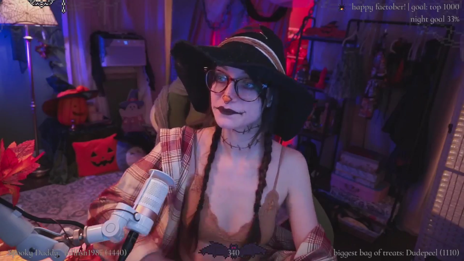 Gallery image thumbnail from XyliaFae's myfreecams stream on, 10/05/2025, 03:25 image 10 of 20