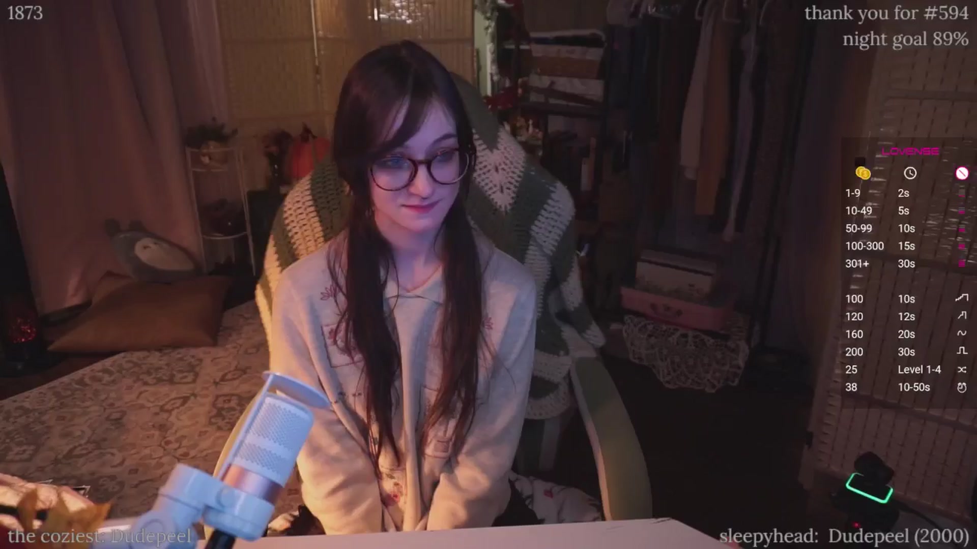 Gallery image thumbnail from XyliaFae's myfreecams stream on, 11/16/2025, 07:40 image 19 of 20
