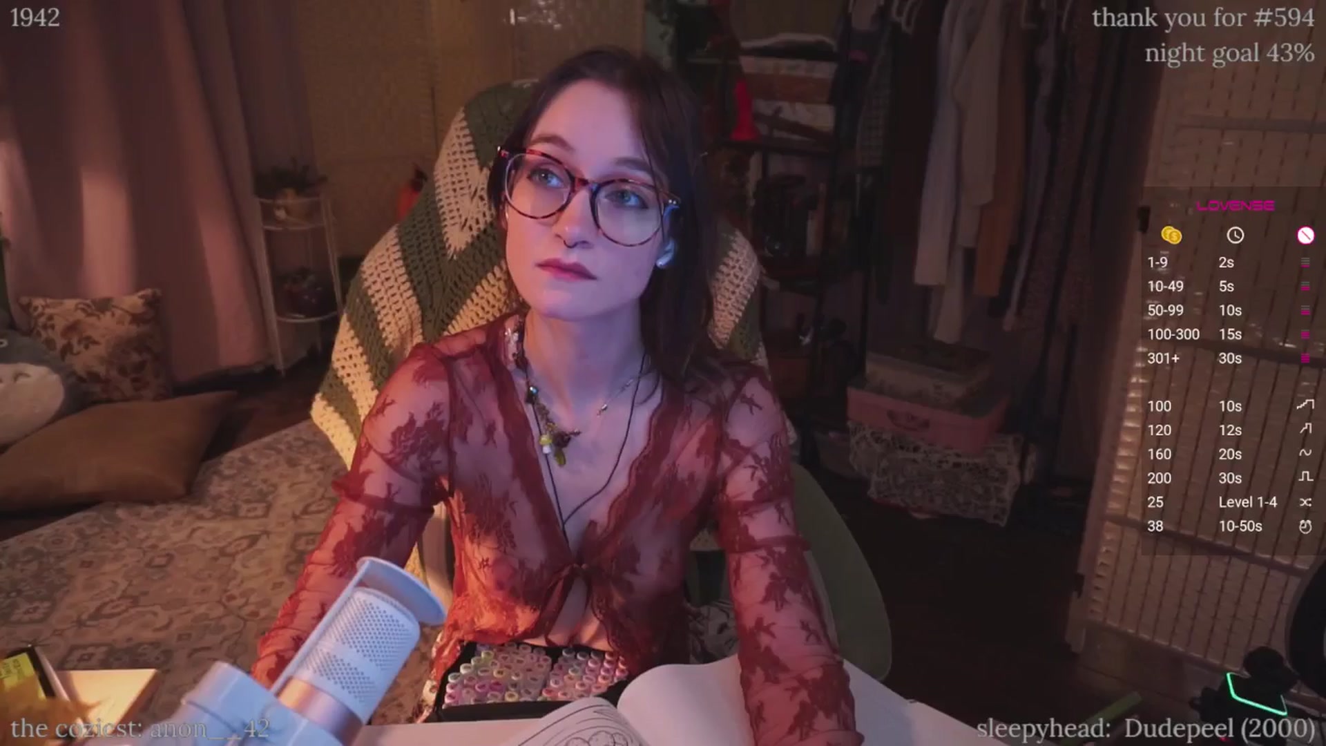 Gallery image thumbnail from XyliaFae's myfreecams stream on, 11/21/2025, 07:32 image 17 of 20