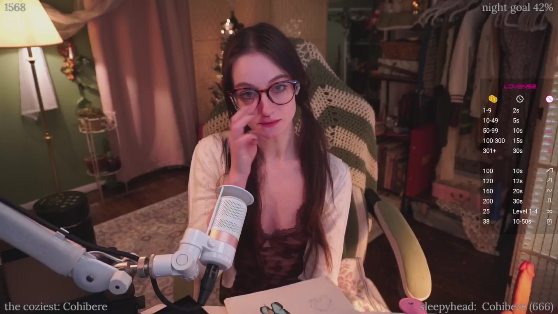 Gallery image thumbnail from XyliaFae's myfreecams stream on, 12/12/2025, 07:41 image 11 of 20