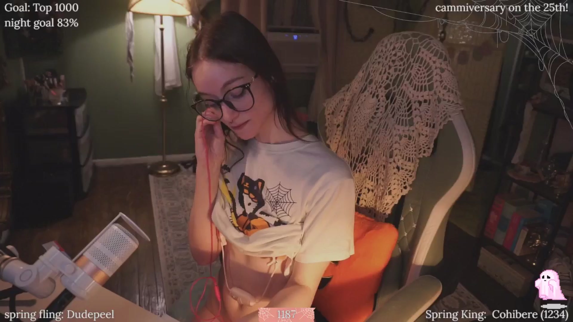 Gallery image thumbnail from XyliaFae's myfreecams stream on, 04/18/2026, 04:44 image 11 of 20