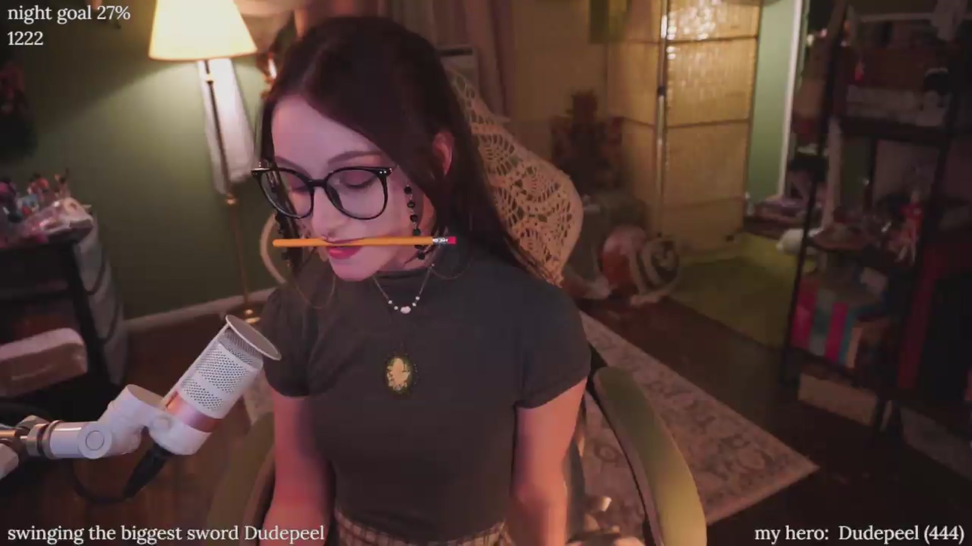 Gallery image thumbnail from XyliaFae's myfreecams stream on, 06/07/2026, 05:25 image 10 of 20