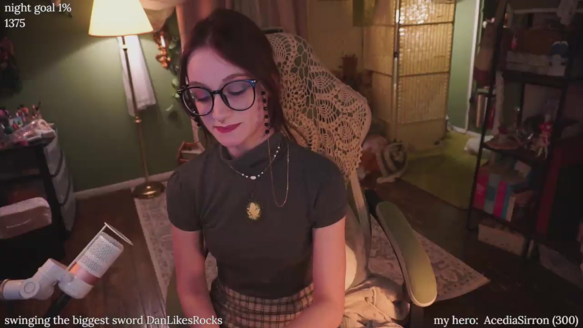 Gallery image thumbnail from XyliaFae's myfreecams stream on, 06/07/2026, 05:25 image 5 of 20