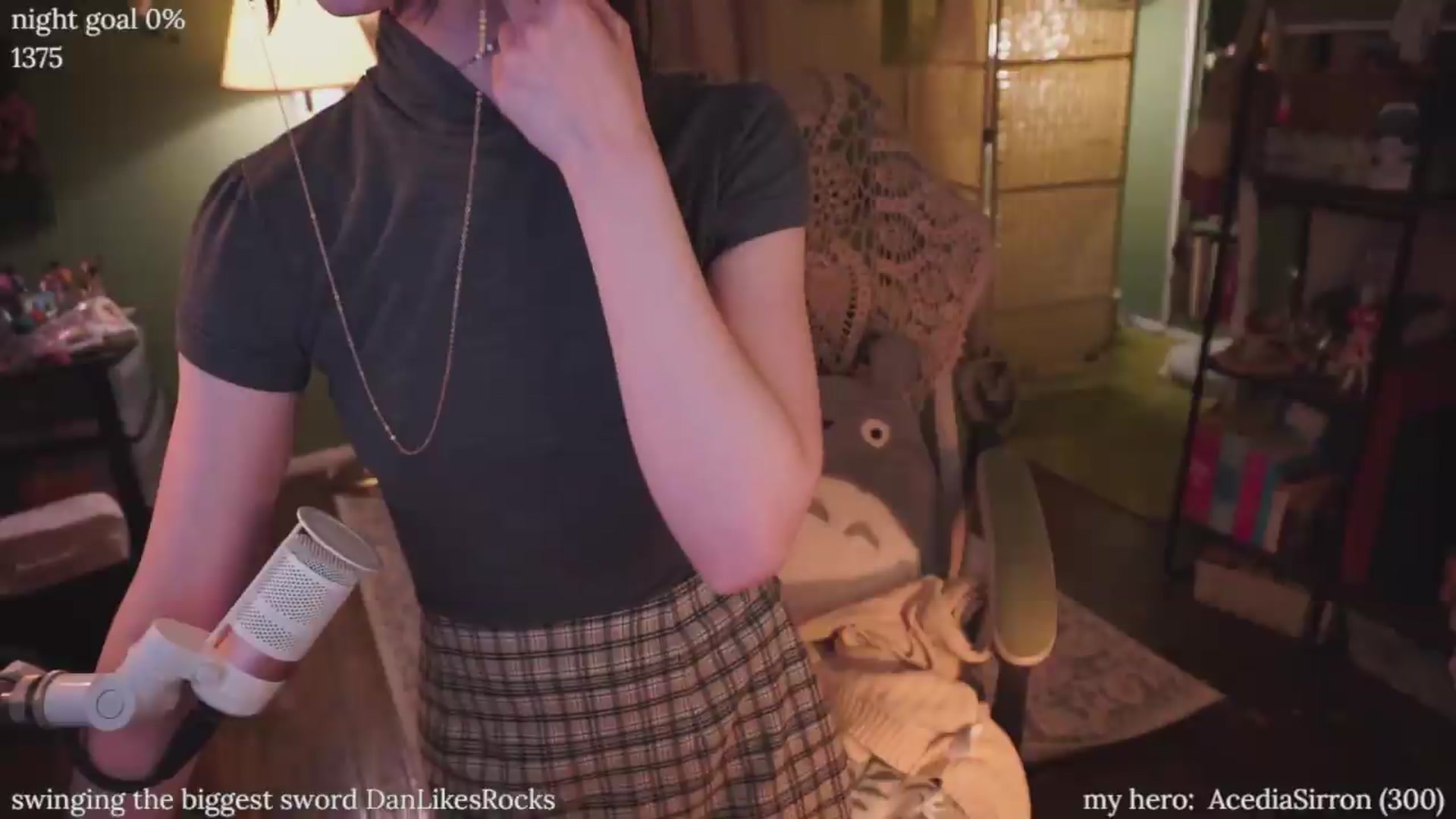 Gallery image thumbnail from XyliaFae's myfreecams stream on, 06/07/2026, 05:25 image 3 of 20