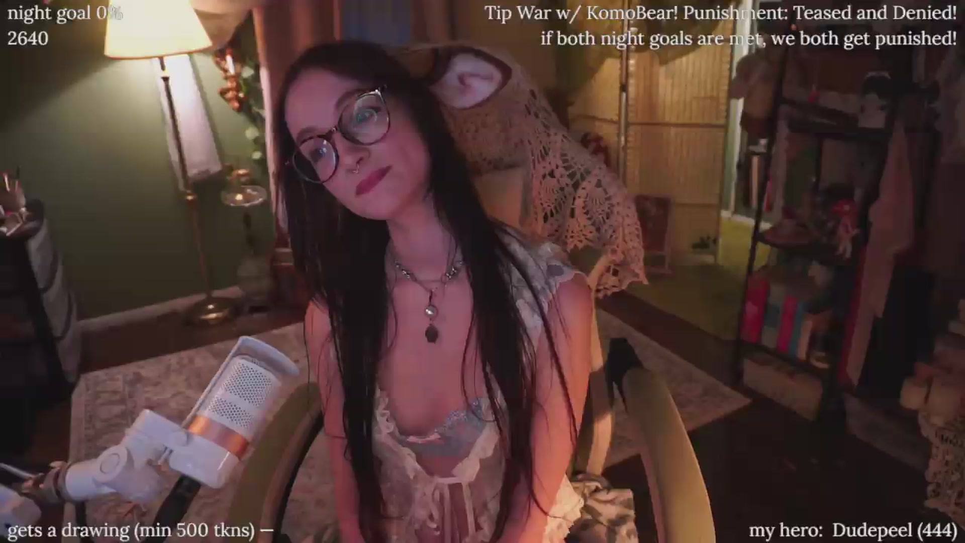 Gallery image thumbnail from XyliaFae's myfreecams stream on, 06/27/2026, 03:19 image 2 of 20
