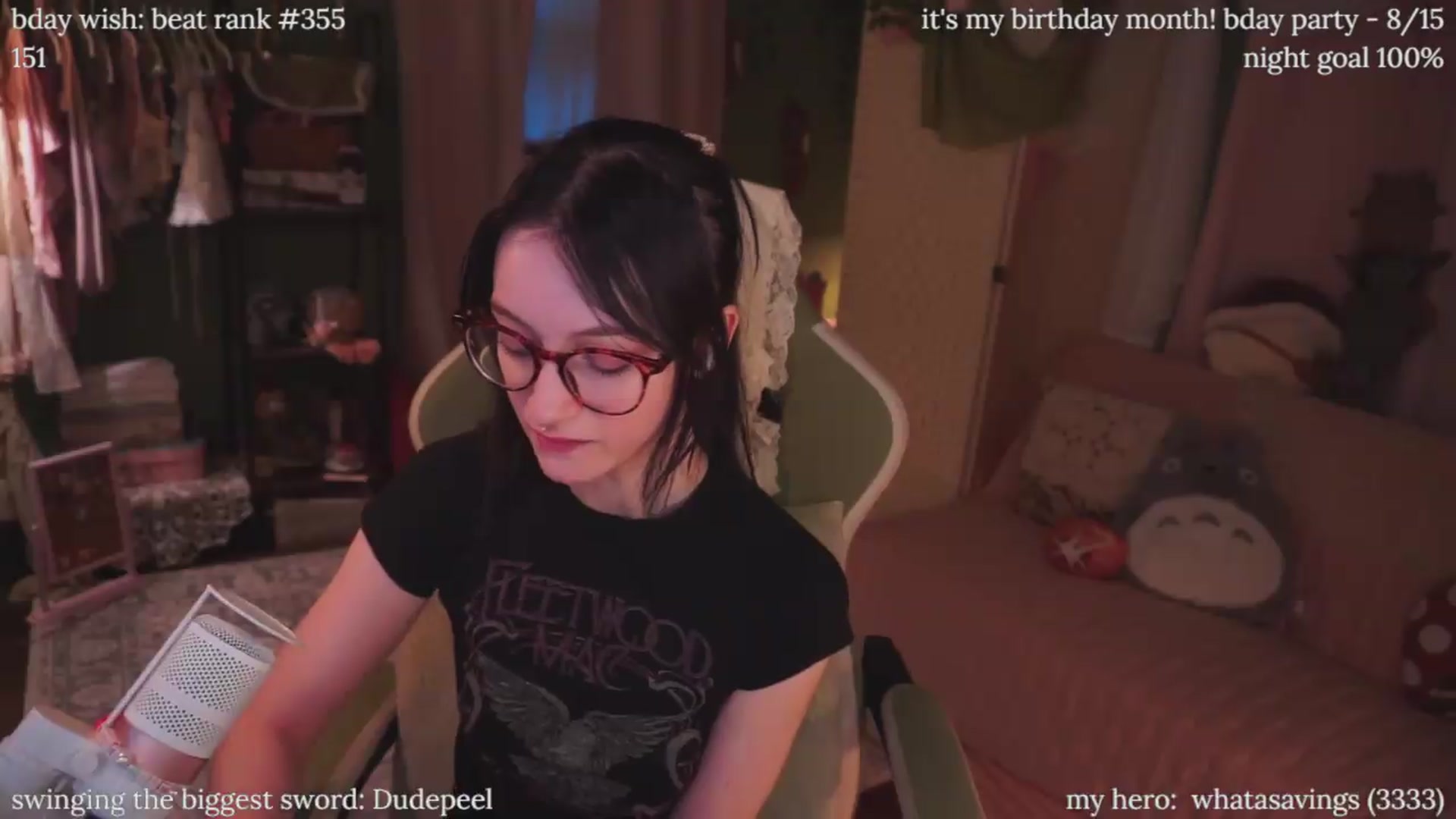 Gallery image thumbnail from XyliaFae's myfreecams stream on, 08/10/2026, 24:56 image 15 of 20