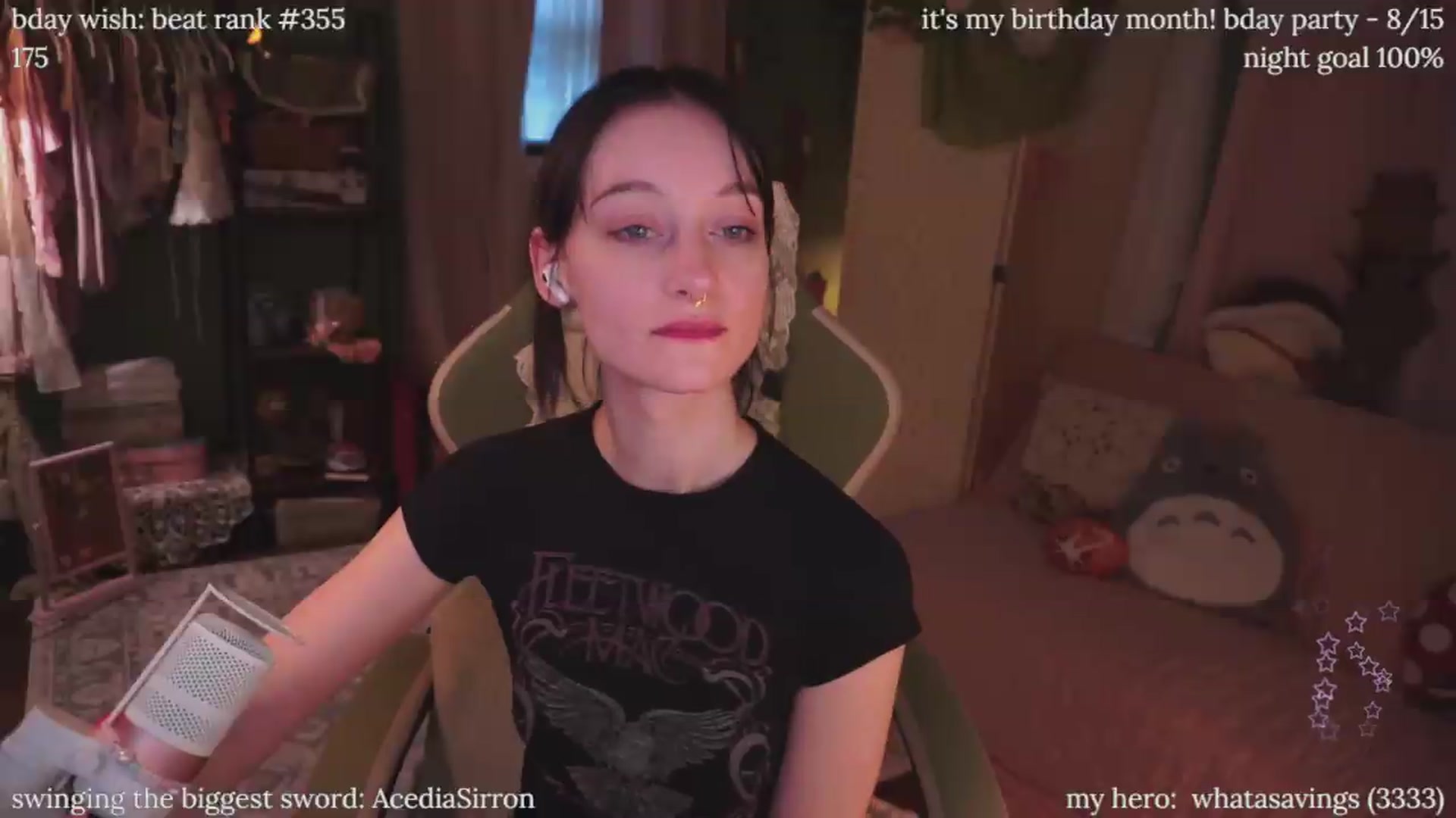 Gallery image thumbnail from XyliaFae's myfreecams stream on, 08/10/2026, 24:56 image 7 of 20