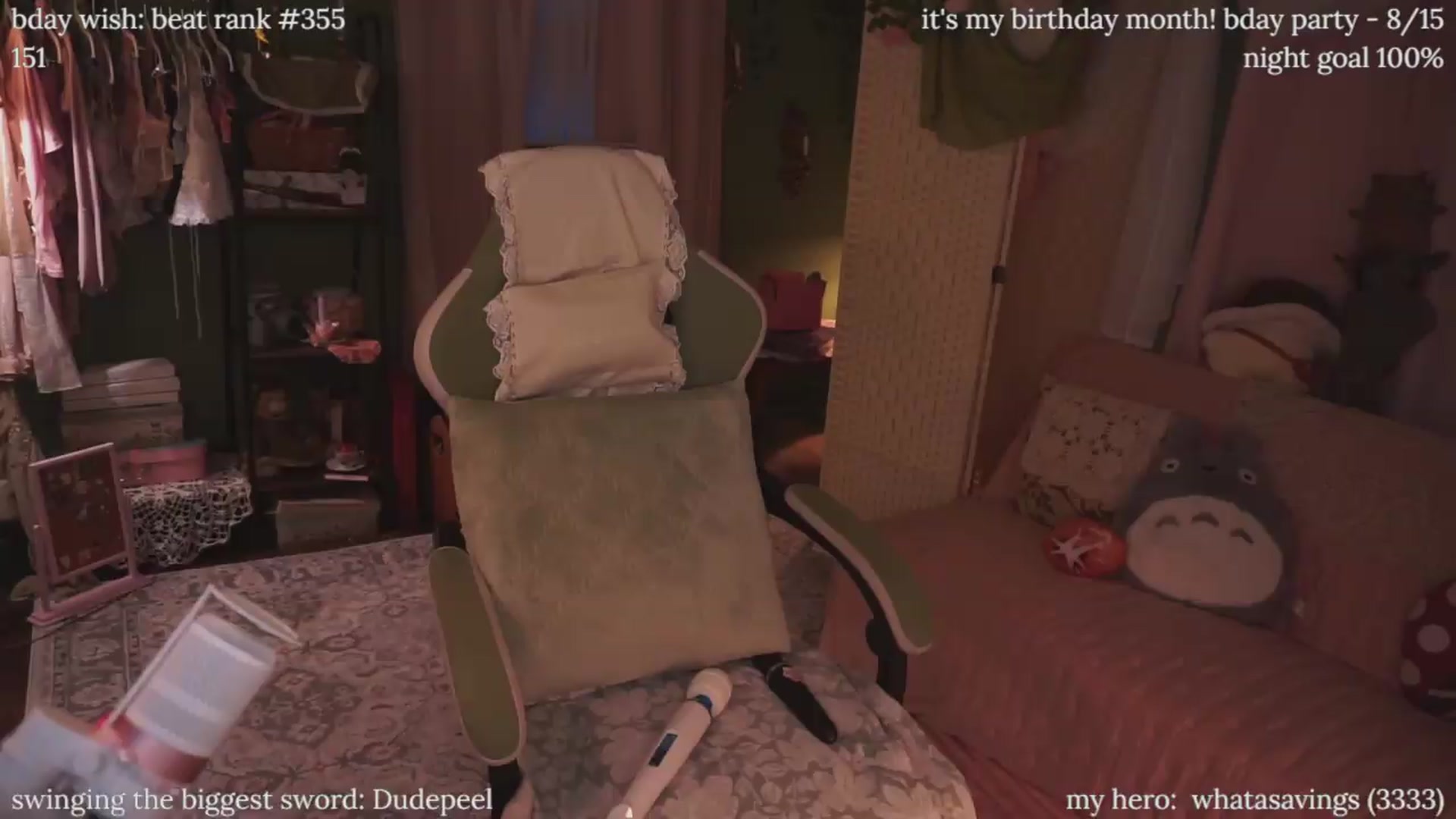 Gallery image thumbnail from XyliaFae's myfreecams stream on, 08/10/2026, 24:56 image 19 of 20