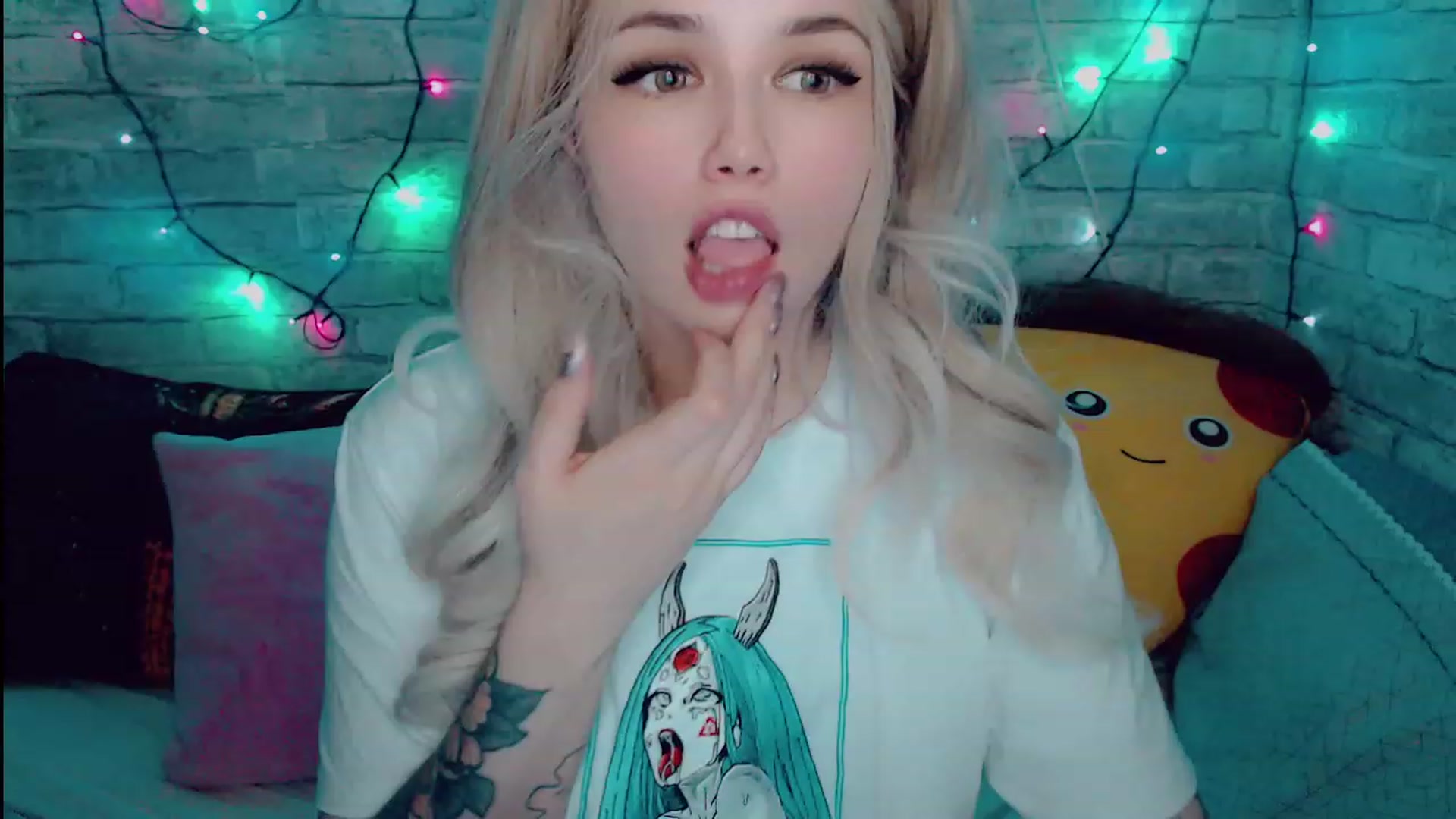 Gallery image thumbnail from YUMMY_TIFFANI's myfreecams stream on, 11/19/2022, 21:07 image 4 of 20