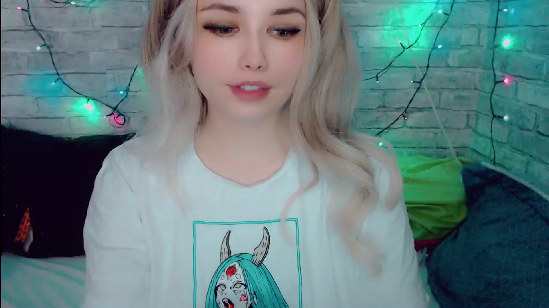 Gallery image thumbnail from YUMMY_TIFFANI's myfreecams stream on, 11/22/2022, 03:42 image 5 of 20