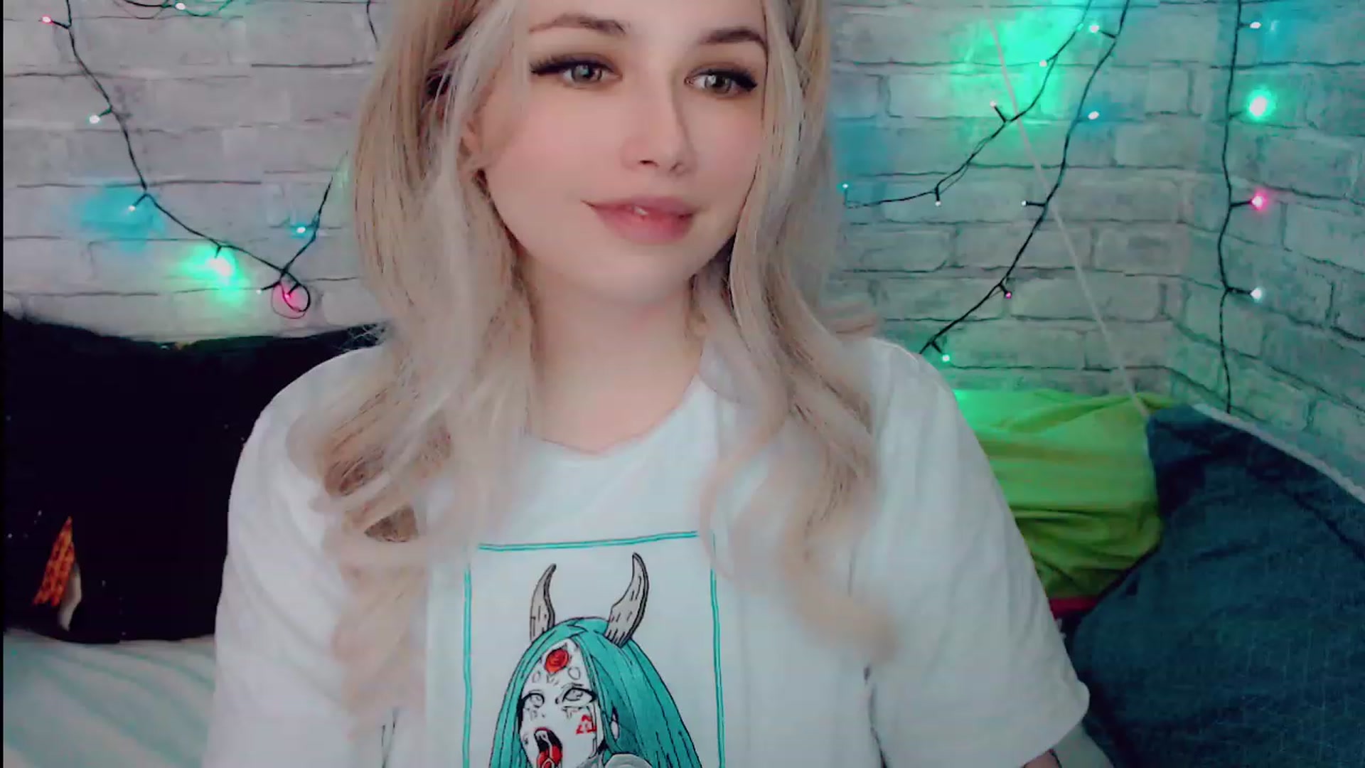 Gallery image thumbnail from YUMMY_TIFFANI's myfreecams stream on, 11/22/2022, 03:42 image 20 of 20