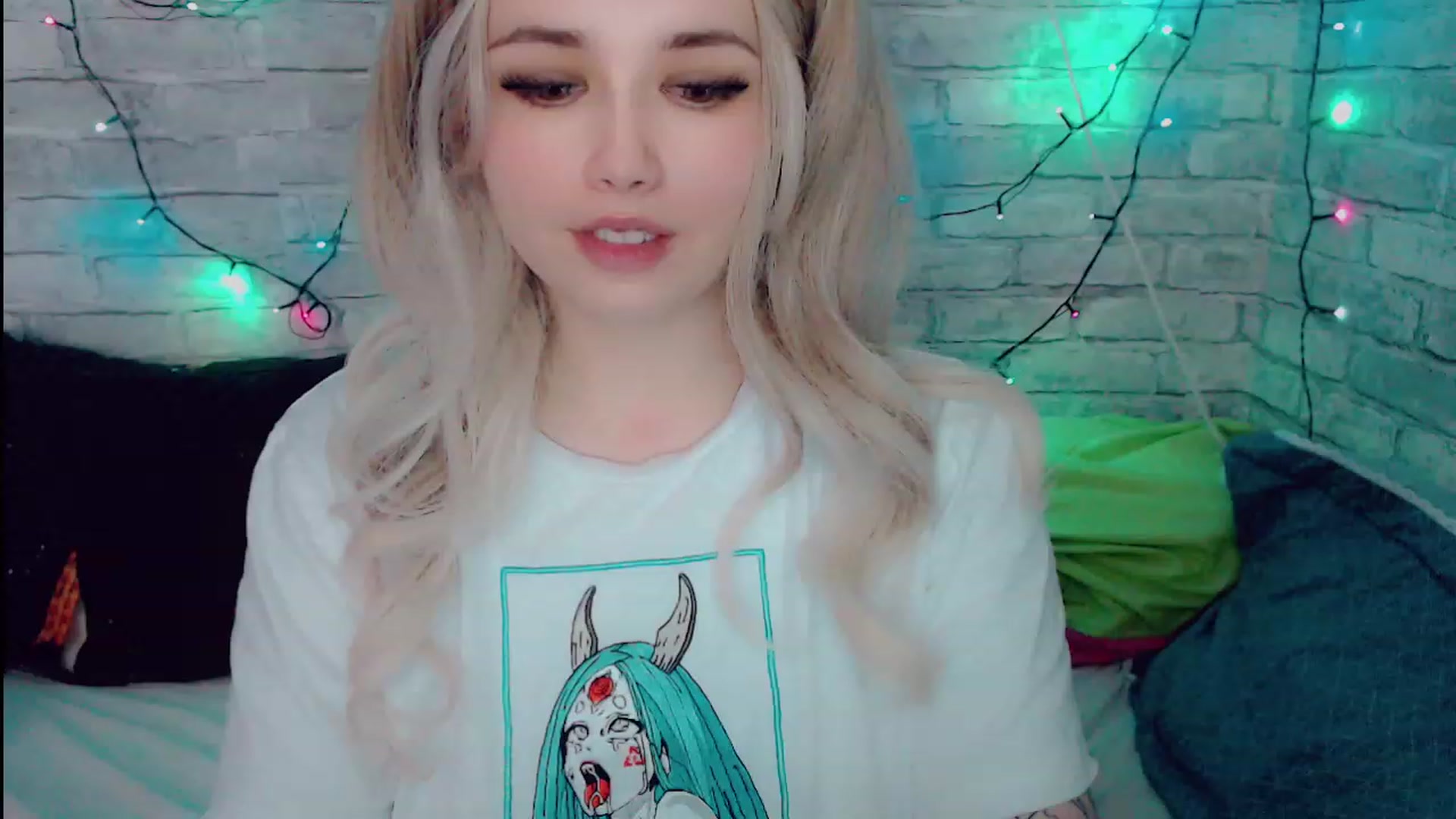 Gallery image thumbnail from YUMMY_TIFFANI's myfreecams stream on, 11/22/2022, 03:42 image 10 of 20