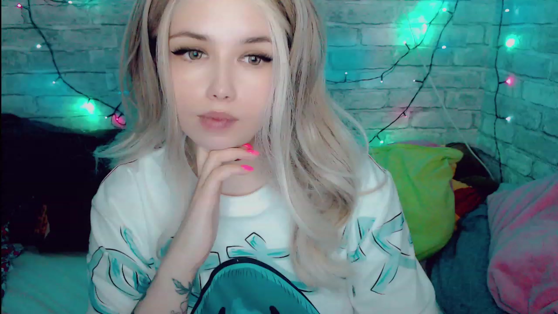 Gallery image thumbnail from YUMMY_TIFFANI's myfreecams stream on, 11/24/2022, 01:32 image 11 of 20