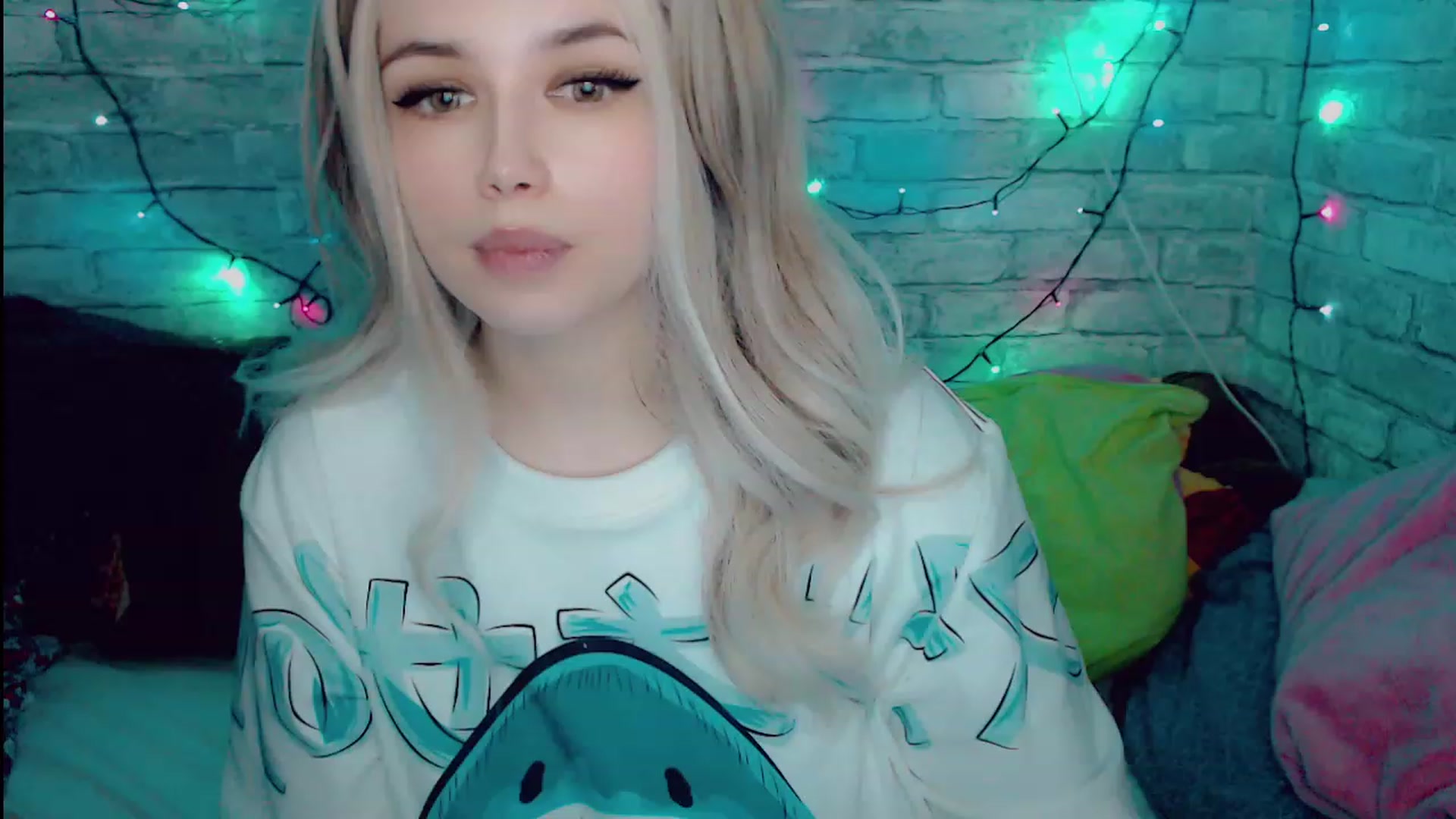 Gallery image thumbnail from YUMMY_TIFFANI's myfreecams stream on, 11/24/2022, 01:32 image 12 of 20