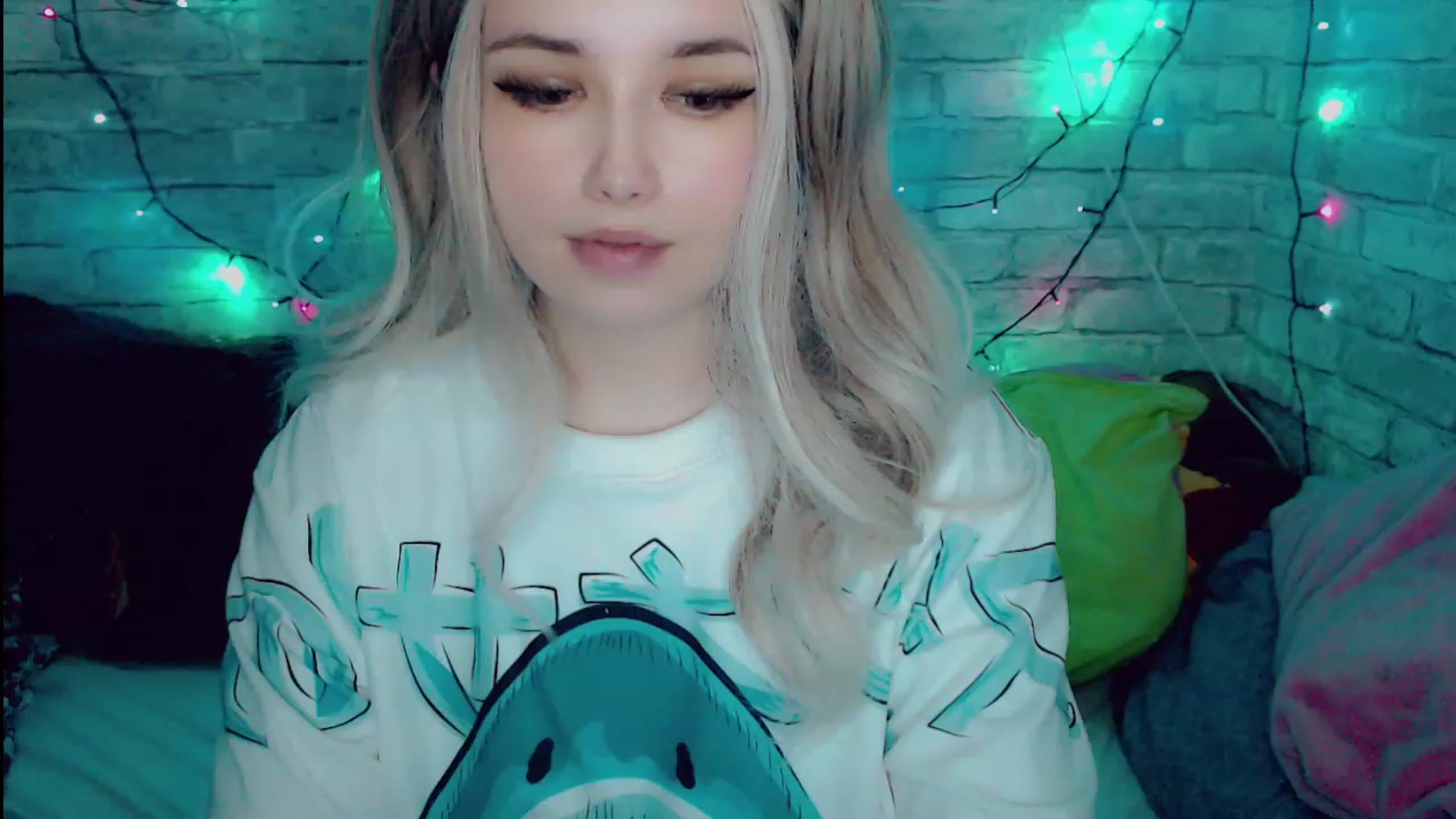 Gallery image thumbnail from YUMMY_TIFFANI's myfreecams stream on, 11/24/2022, 01:32 image 13 of 20
