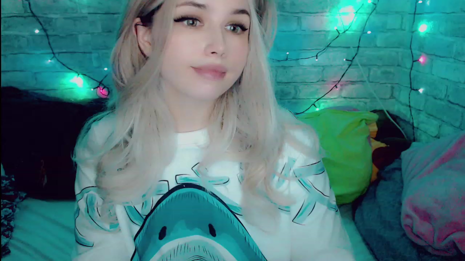 Gallery image thumbnail from YUMMY_TIFFANI's myfreecams stream on, 11/24/2022, 01:32 image 3 of 20