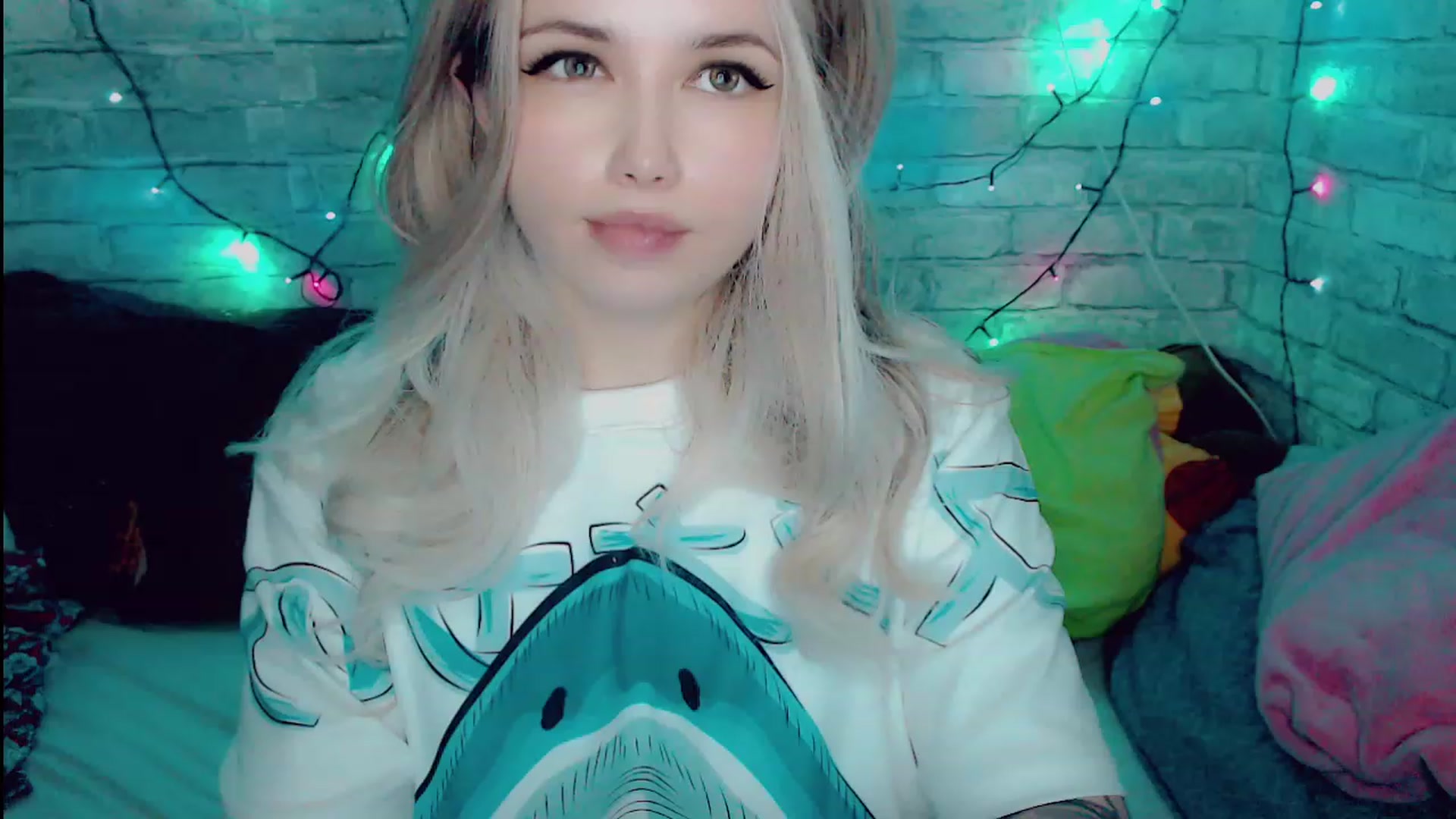 Gallery image thumbnail from YUMMY_TIFFANI's myfreecams stream on, 11/24/2022, 01:32 image 2 of 20