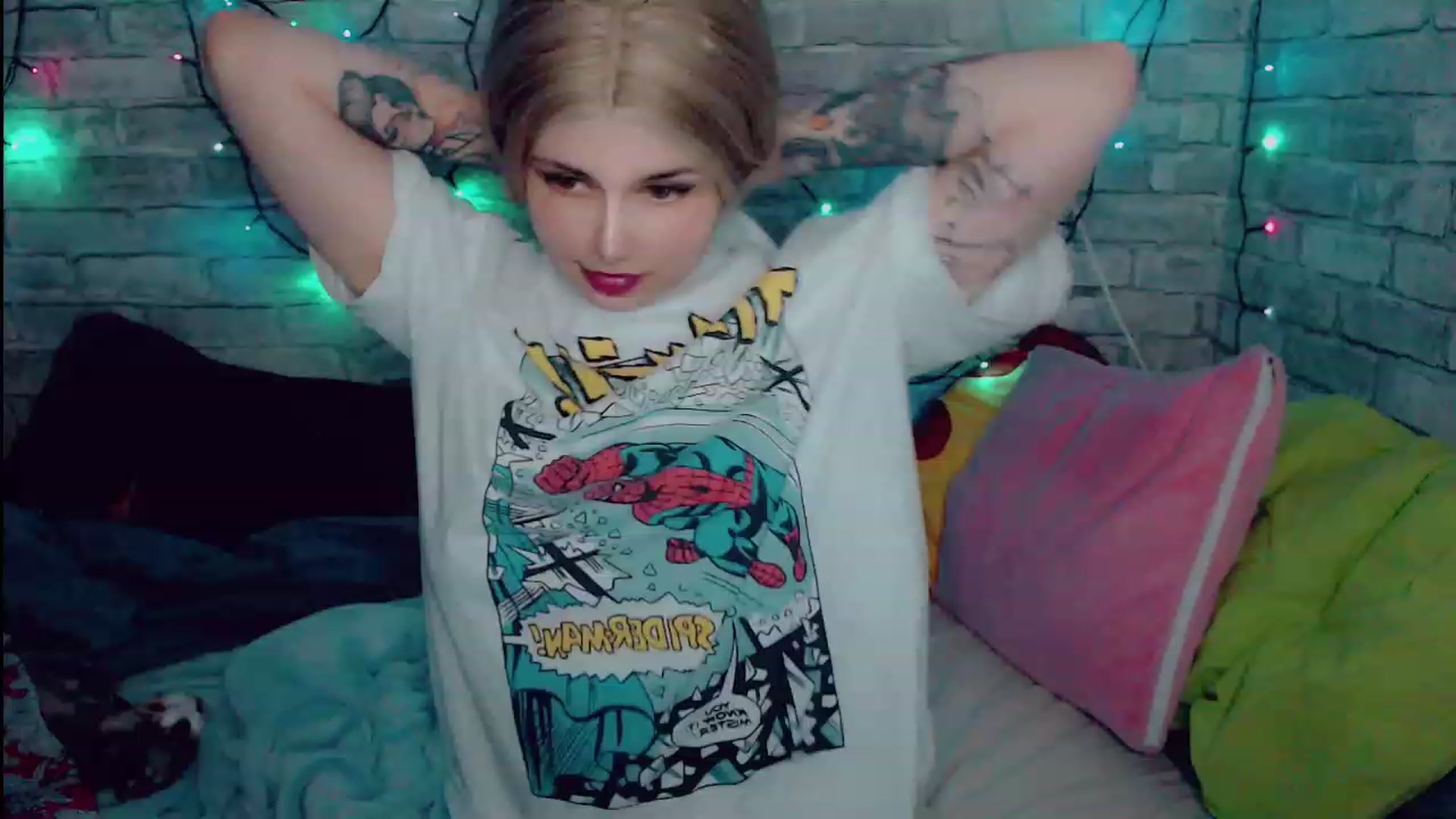 Gallery image thumbnail from YUMMY_TIFFANI's myfreecams stream on, 11/26/2022, 18:57 image 3 of 20