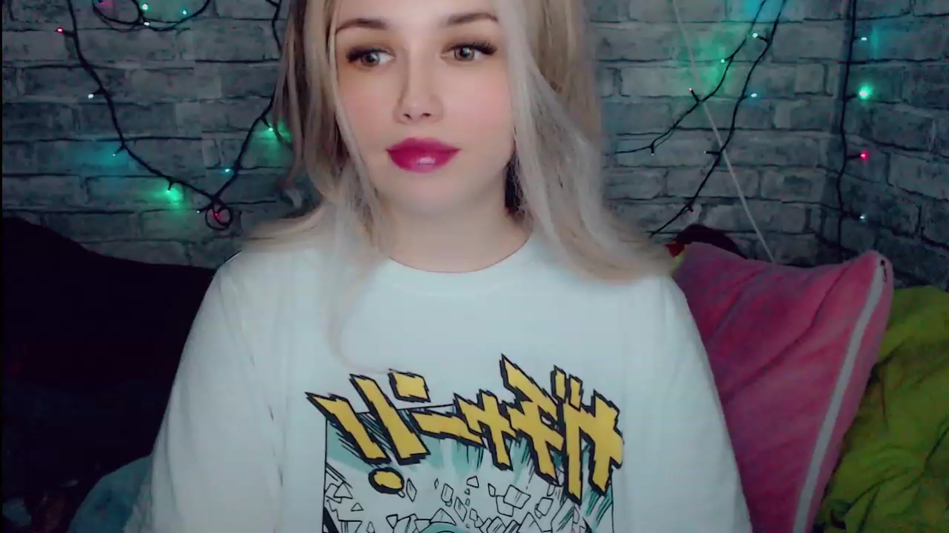 Gallery image thumbnail from YUMMY_TIFFANI's myfreecams stream on, 11/26/2022, 18:57 image 7 of 20