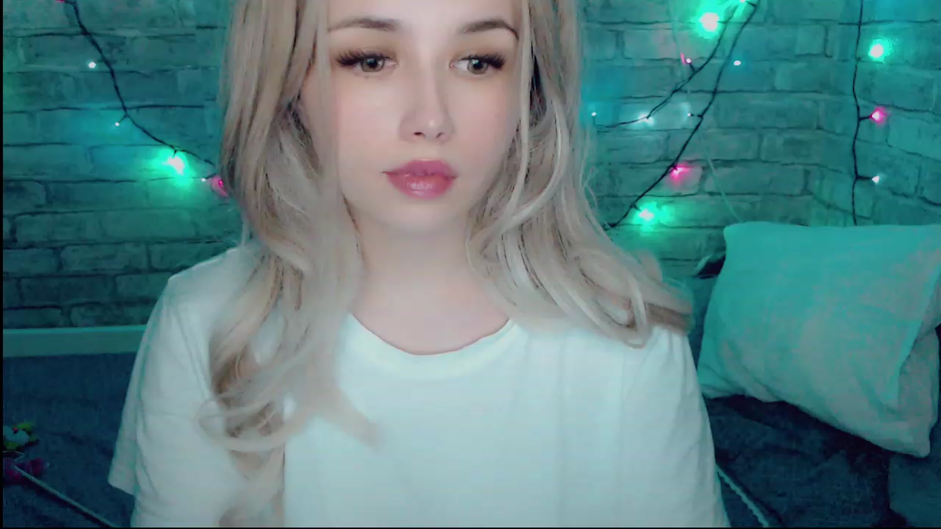 Gallery image thumbnail from YUMMY_TIFFANI's myfreecams stream on, 12/04/2022, 16:03 image 8 of 20