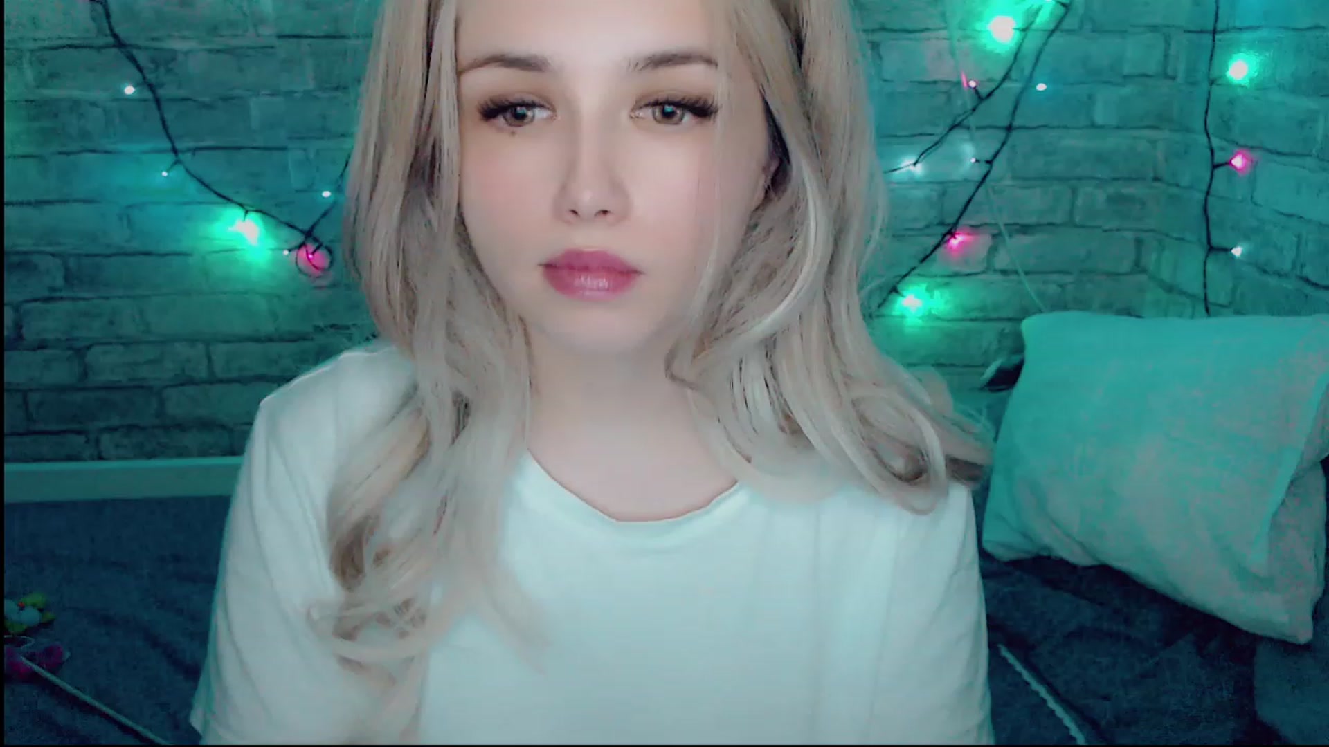 Gallery image thumbnail from YUMMY_TIFFANI's myfreecams stream on, 12/04/2022, 16:03 image 4 of 20