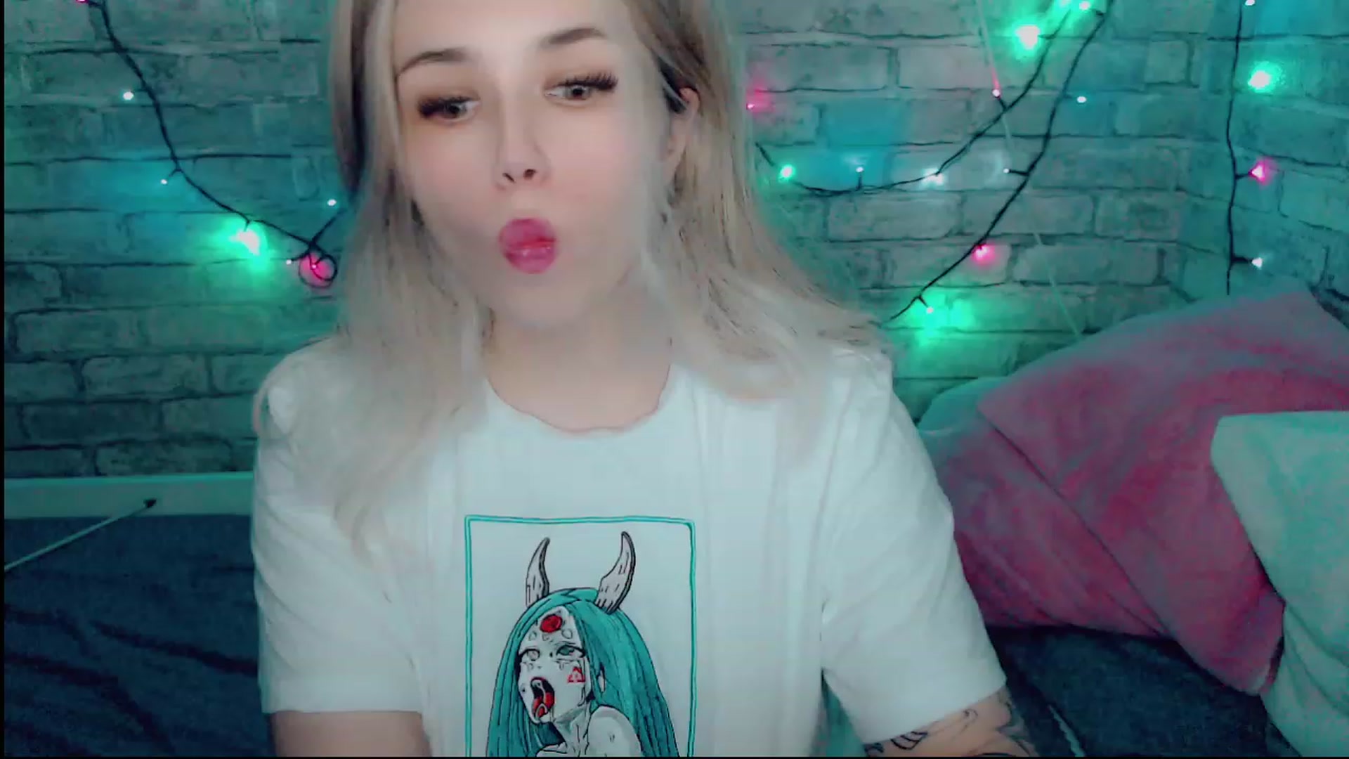 Gallery image thumbnail from YUMMY_TIFFANI's myfreecams stream on, 12/06/2022, 13:44 image 10 of 20