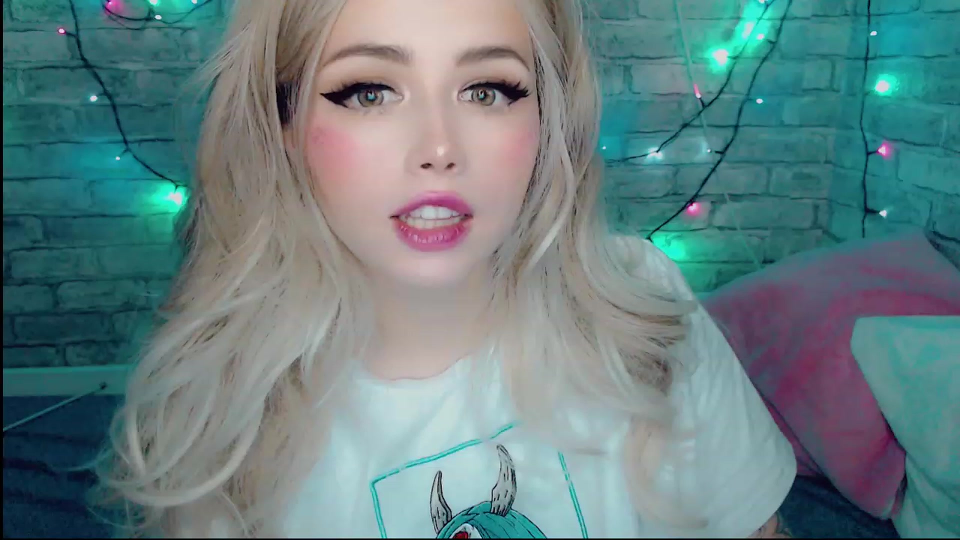 Gallery image thumbnail from YUMMY_TIFFANI's myfreecams stream on, 12/06/2022, 14:36 image 14 of 20