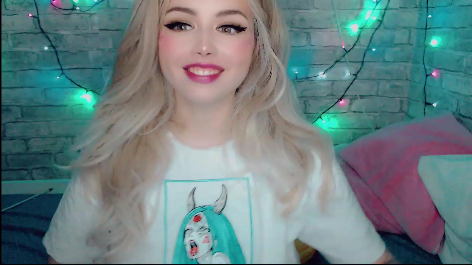 Gallery image thumbnail from YUMMY_TIFFANI's myfreecams stream on, 12/06/2022, 14:36 image 9 of 20