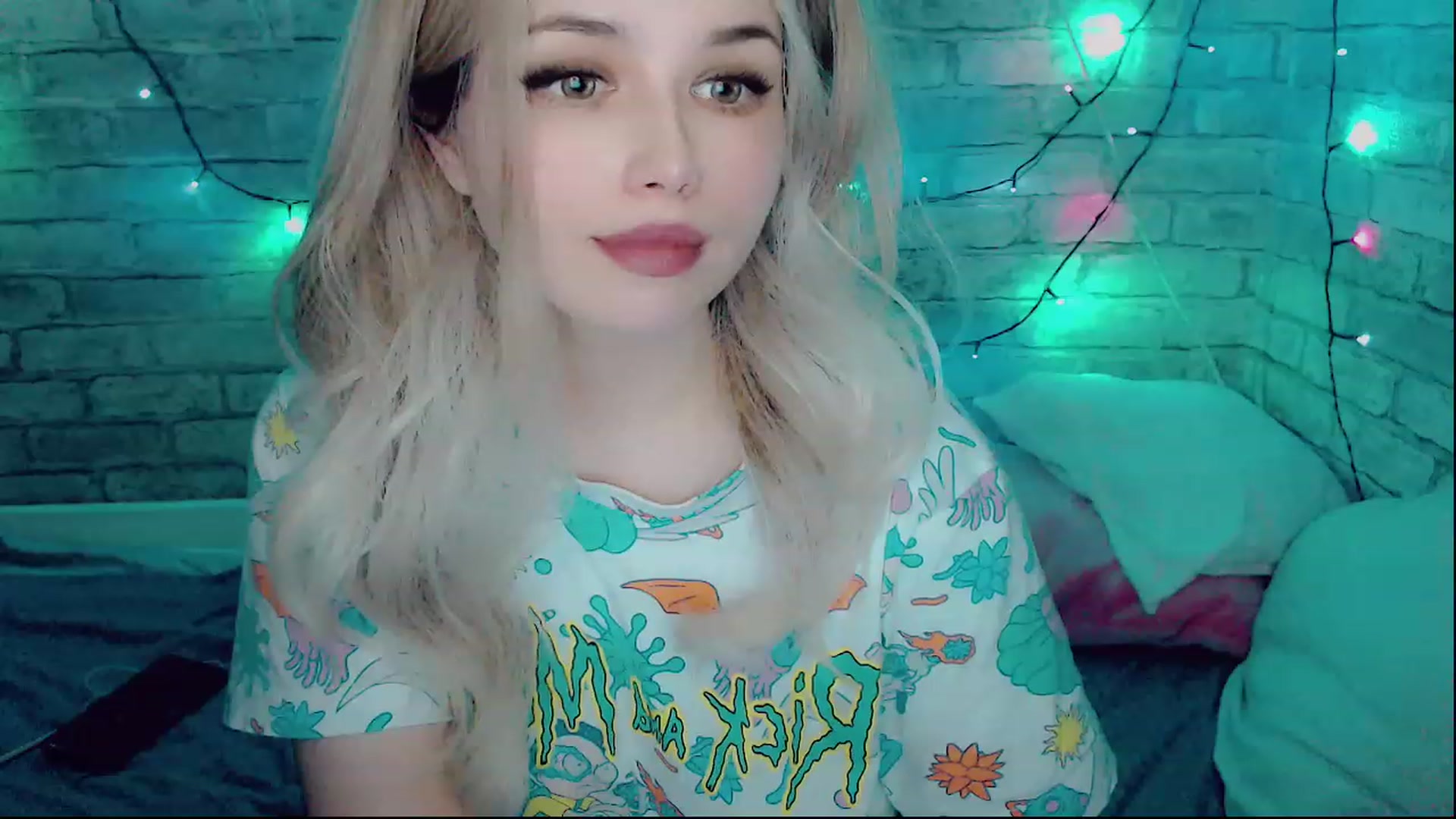 Gallery image thumbnail from YUMMY_TIFFANI's myfreecams stream on, 12/18/2022, 14:51 image 20 of 20