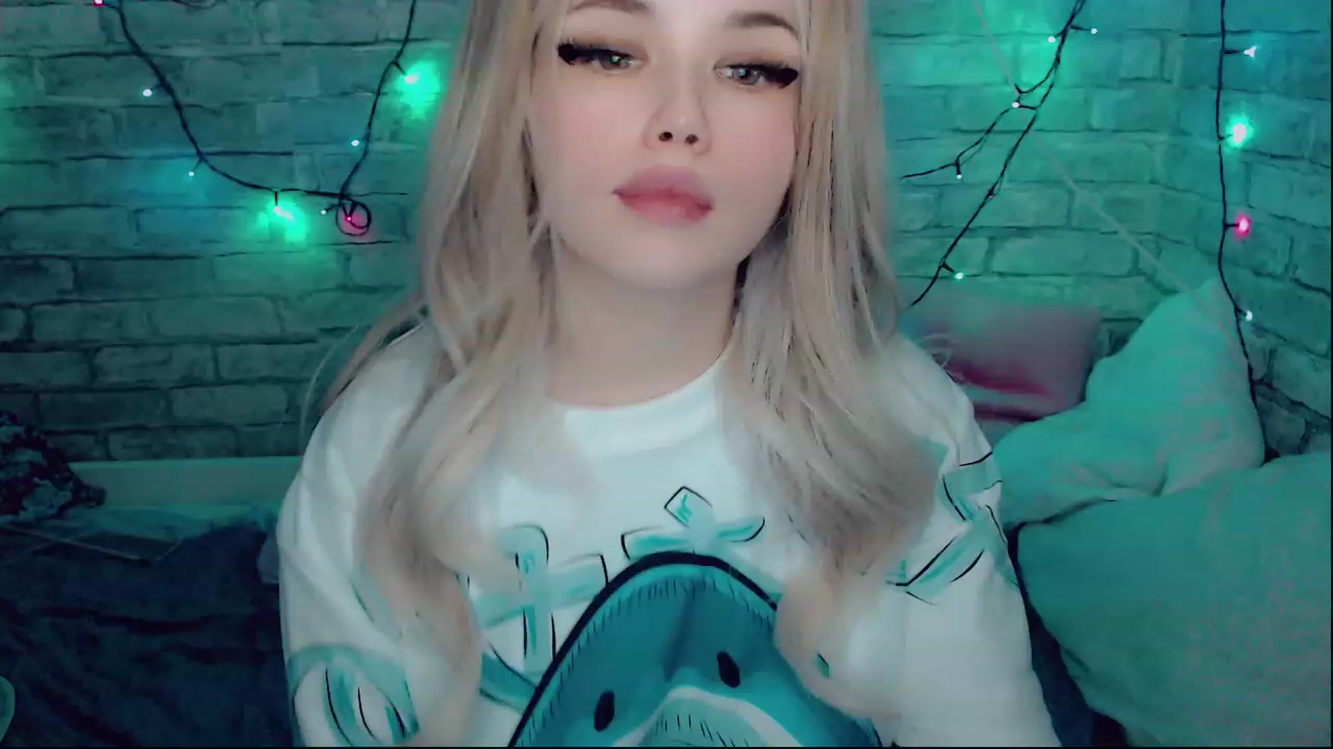 Gallery image thumbnail from YUMMY_TIFFANI's myfreecams stream on, 12/20/2022, 12:01 image 19 of 20